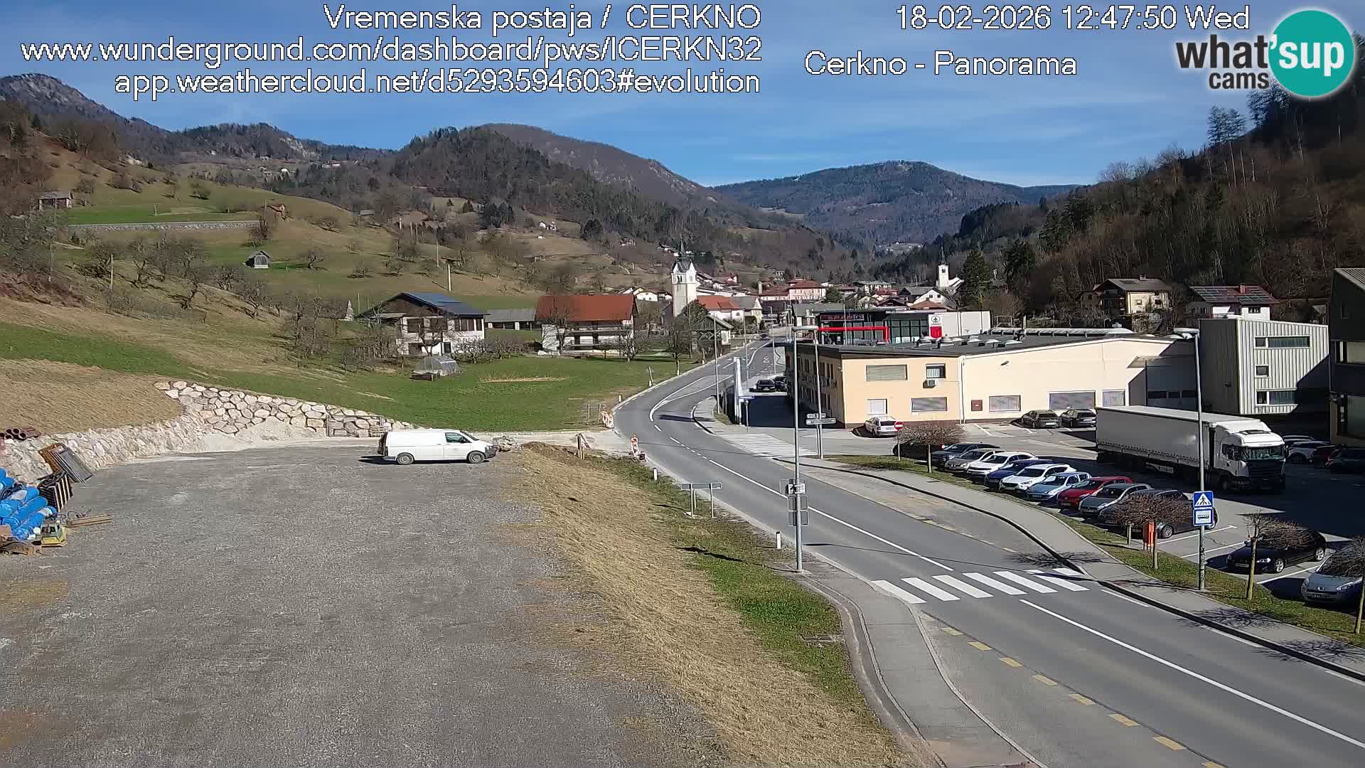 Webcam en direct – Entrée de la ville de Cerkno