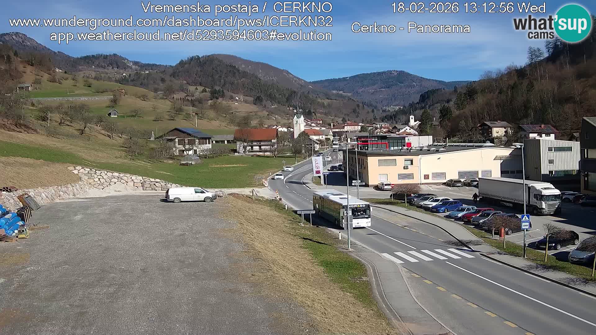 Cerkno entrada a la ciudad Webcam en vivo