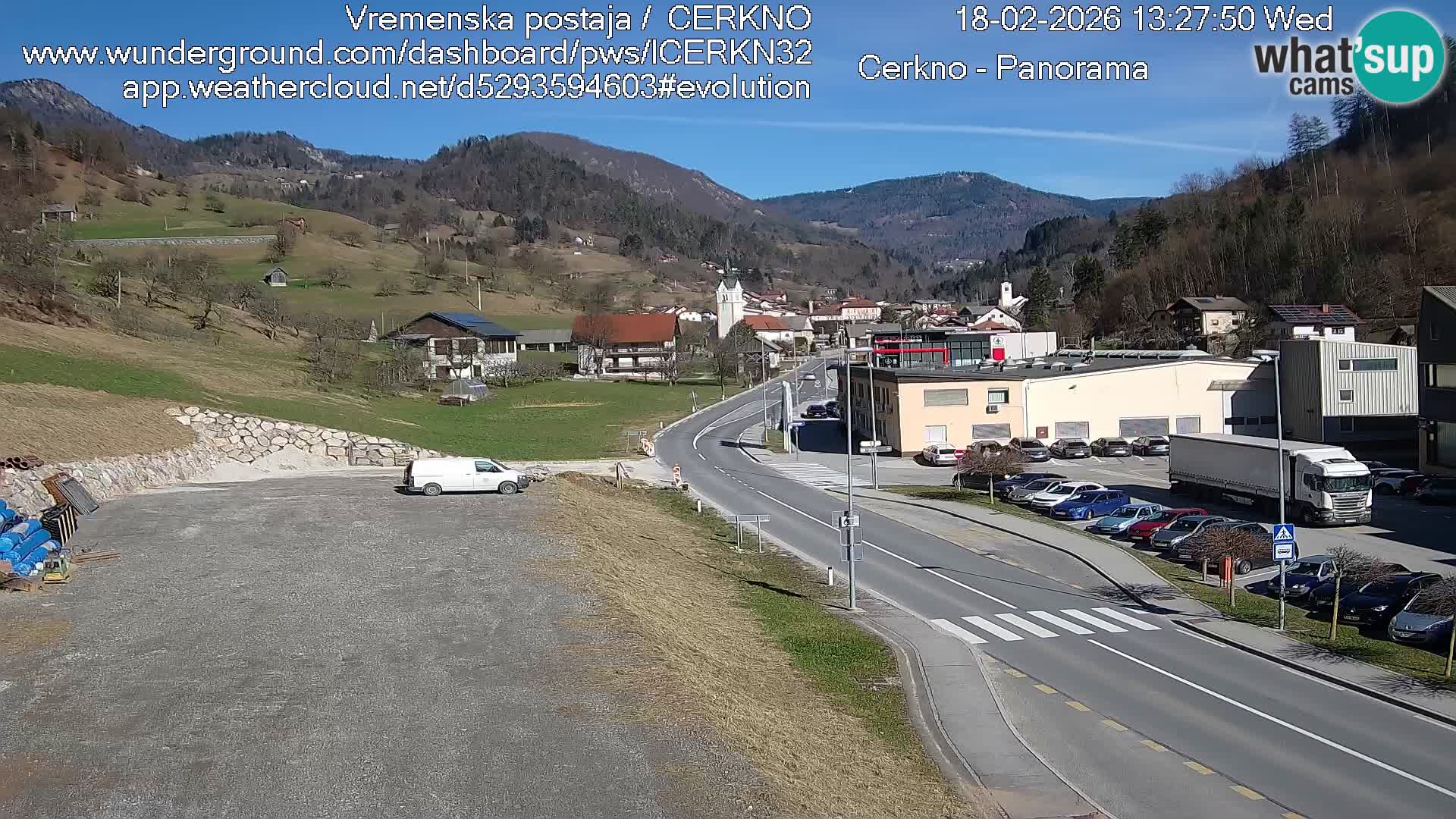 Cerkno entrada a la ciudad Webcam en vivo
