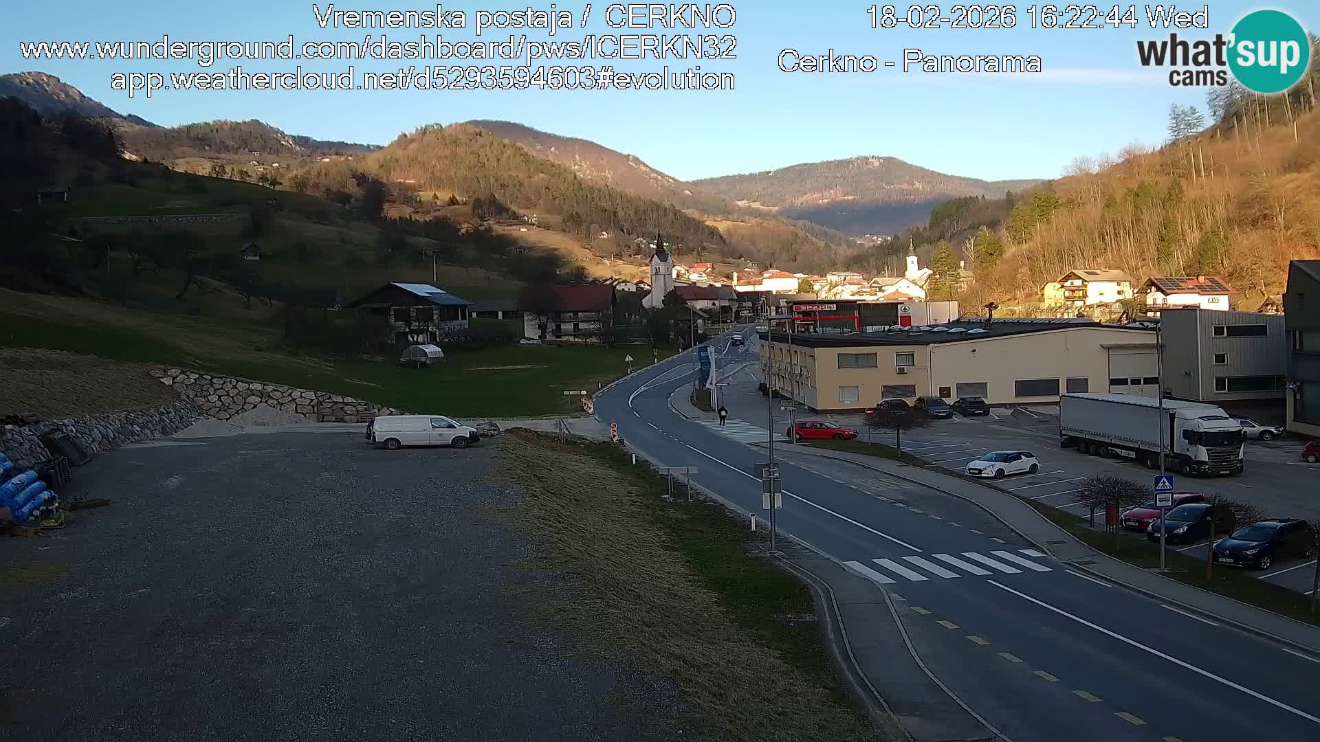 Cerkno entrada a la ciudad Webcam en vivo