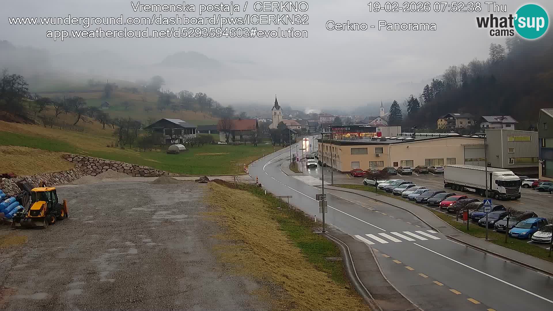 Cerkno city entrance Live Webcam