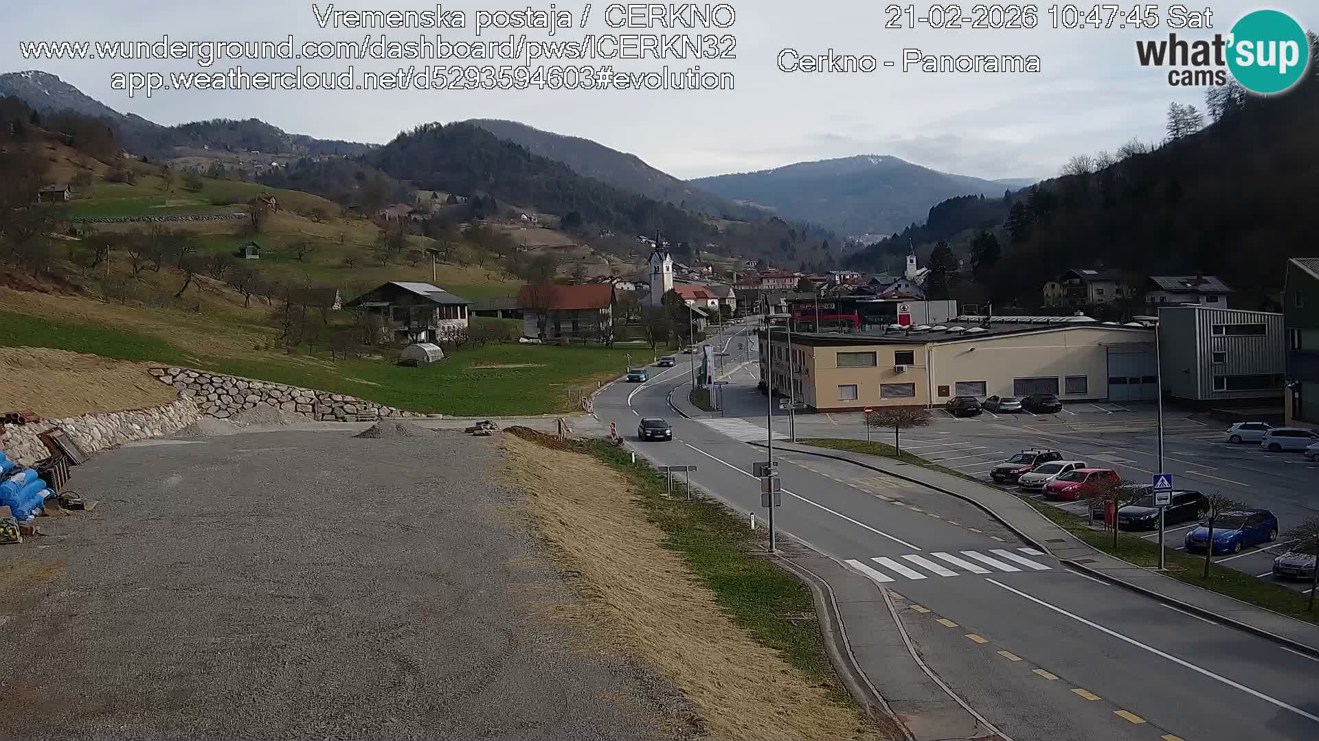 Webcam en direct – Entrée de la ville de Cerkno