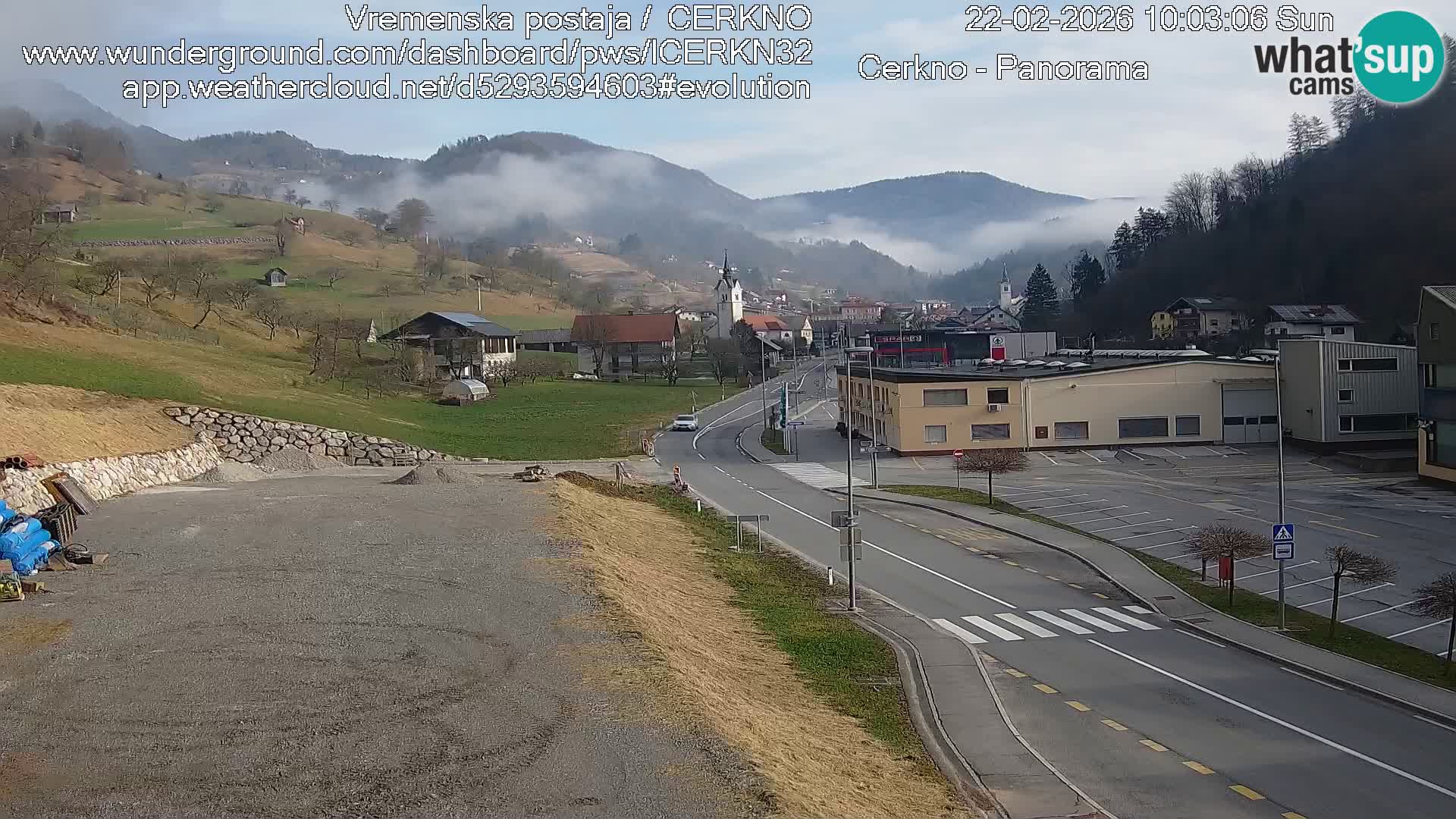 Cerkno entrada a la ciudad Webcam en vivo