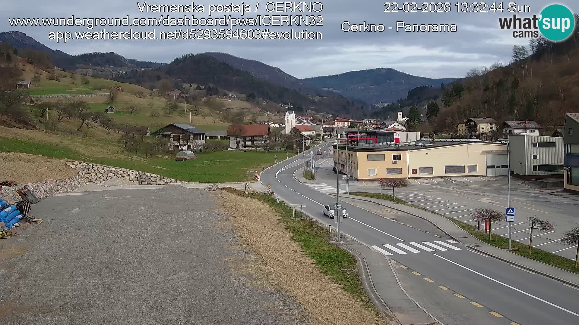 Cerkno city entrance Live Webcam