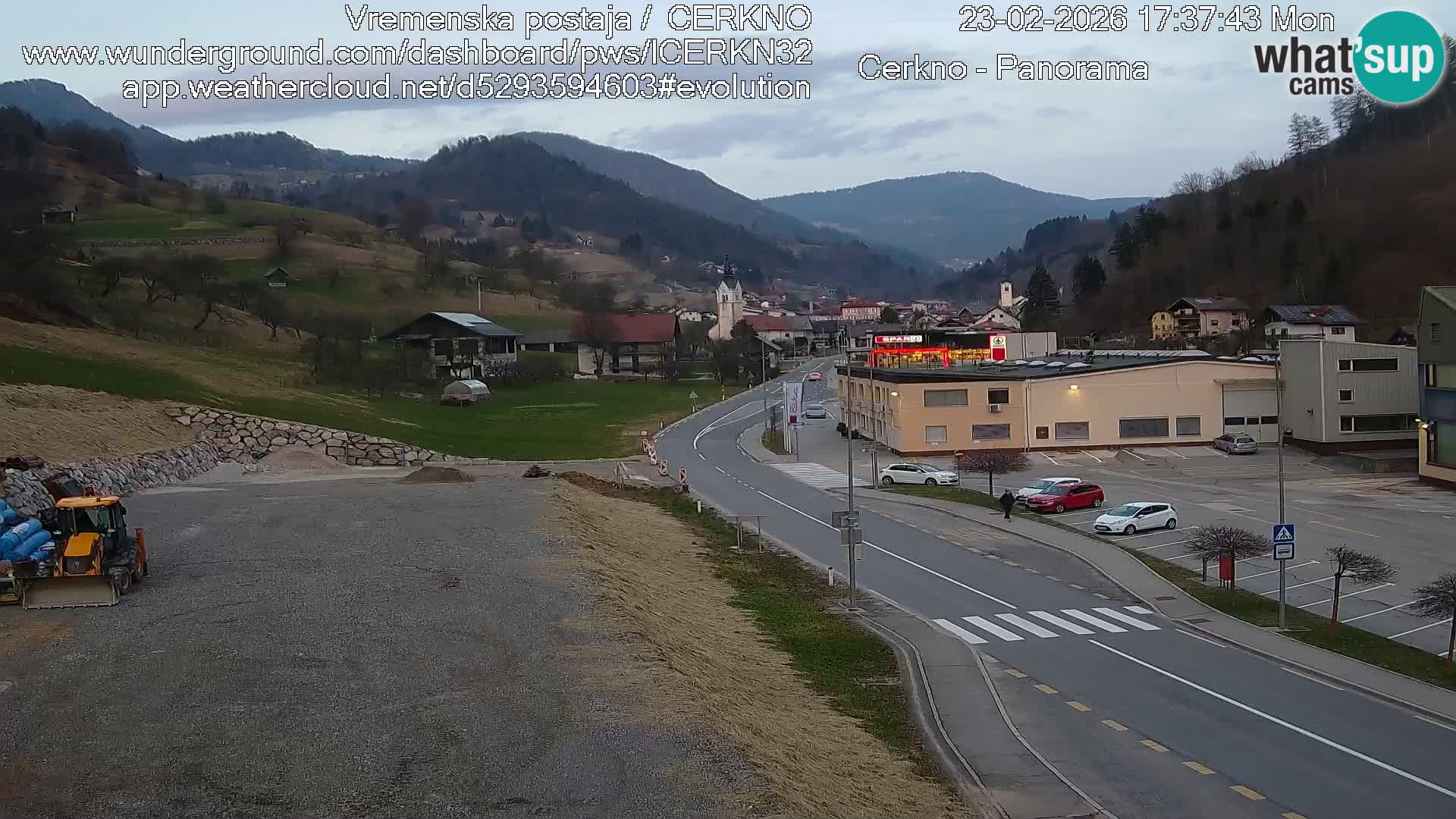 Cerkno city entrance Live Webcam