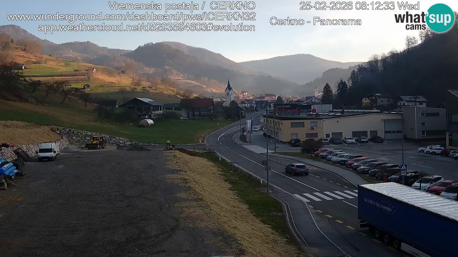 Cerkno city entrance Live Webcam