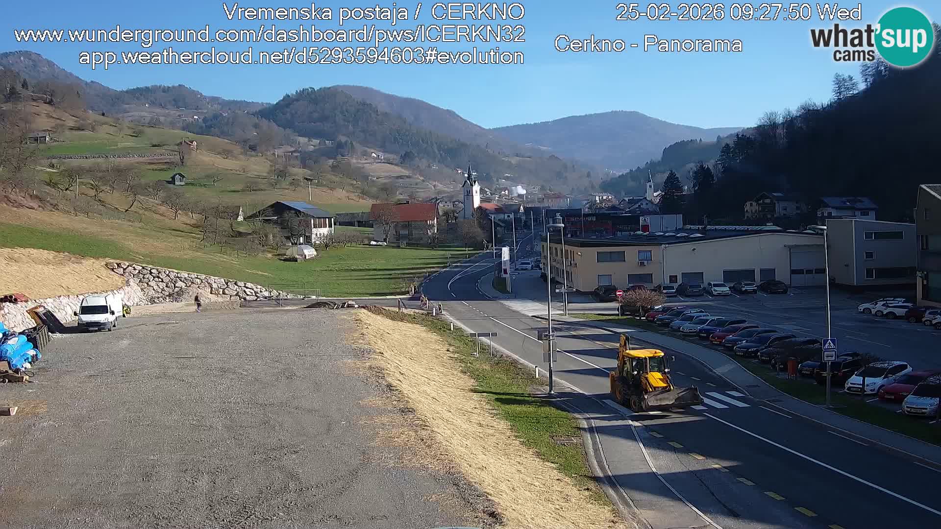 Webcam en direct – Entrée de la ville de Cerkno