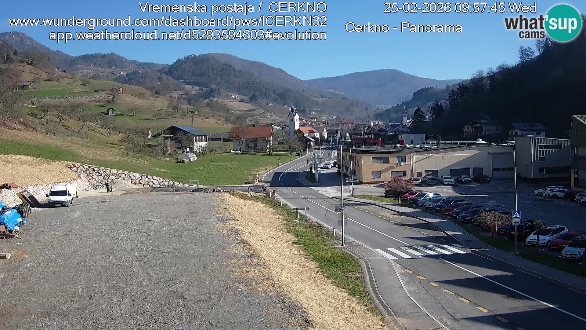 Cerkno city entrance Live Webcam