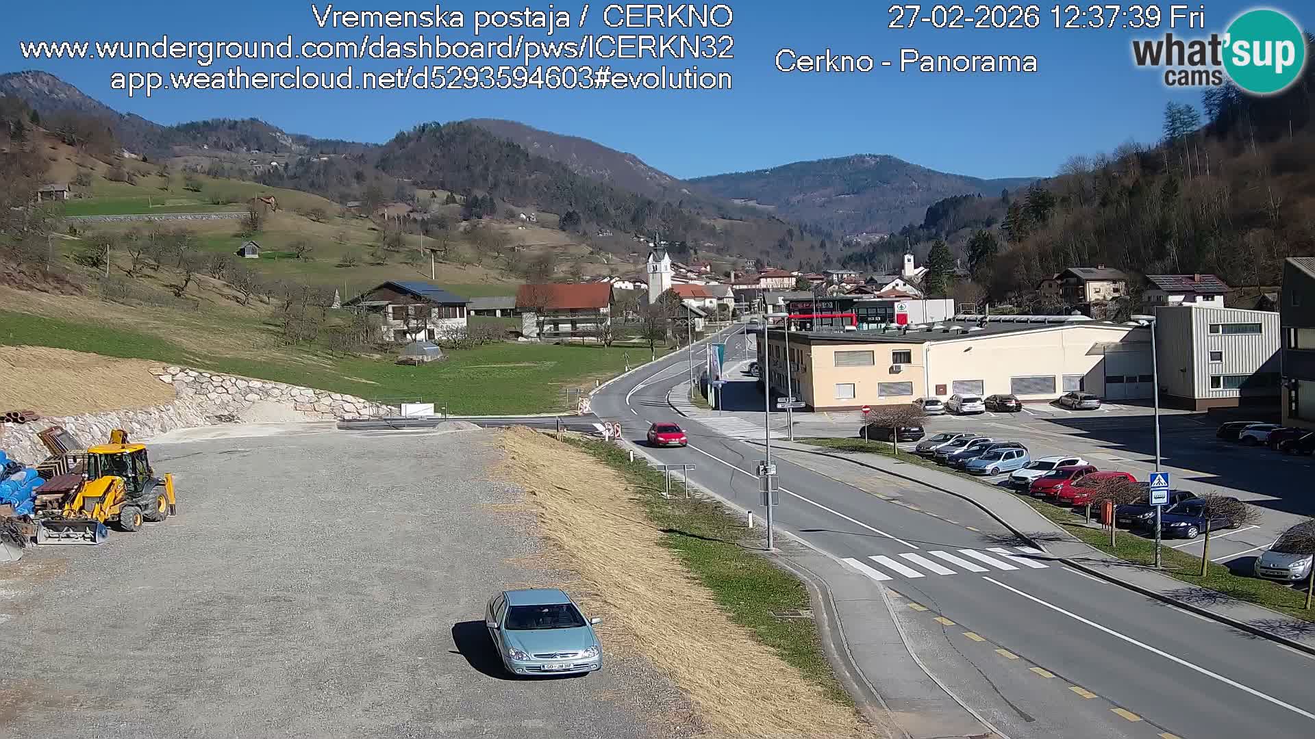 Cerkno entrada a la ciudad Webcam en vivo