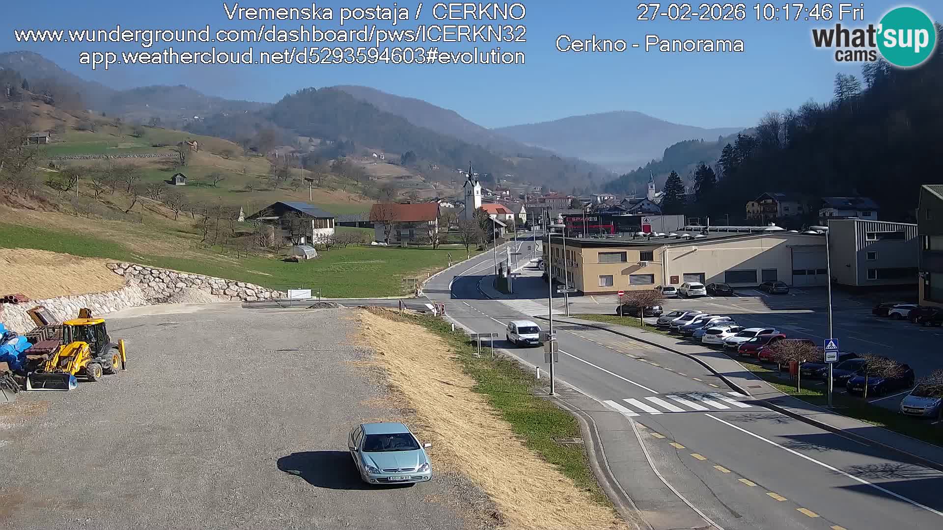 Webcam en direct – Entrée de la ville de Cerkno