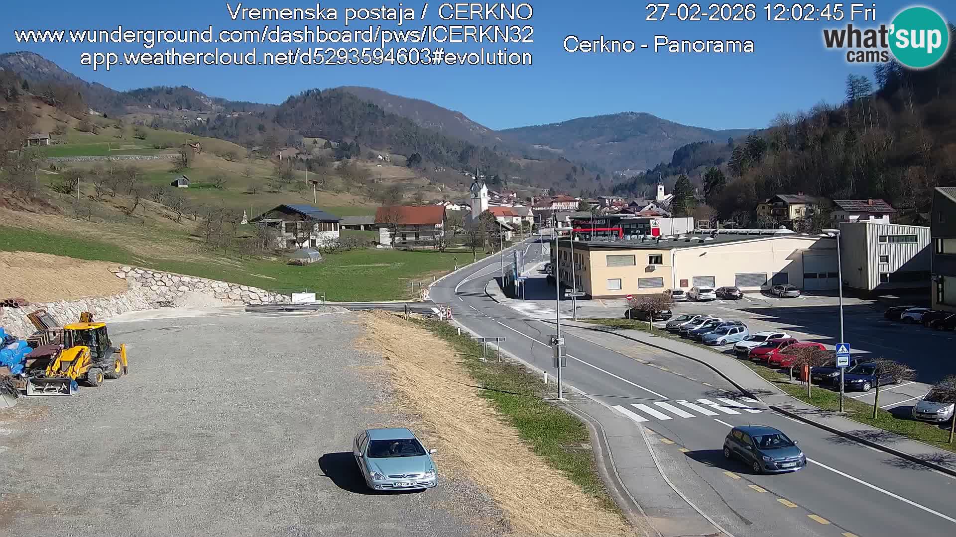 Webcam en direct – Entrée de la ville de Cerkno