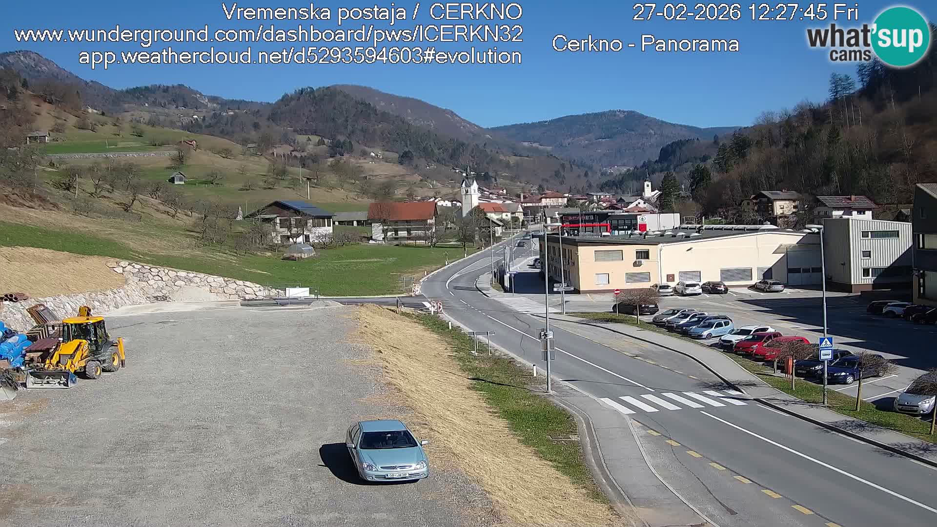 Cerkno city entrance Live Webcam