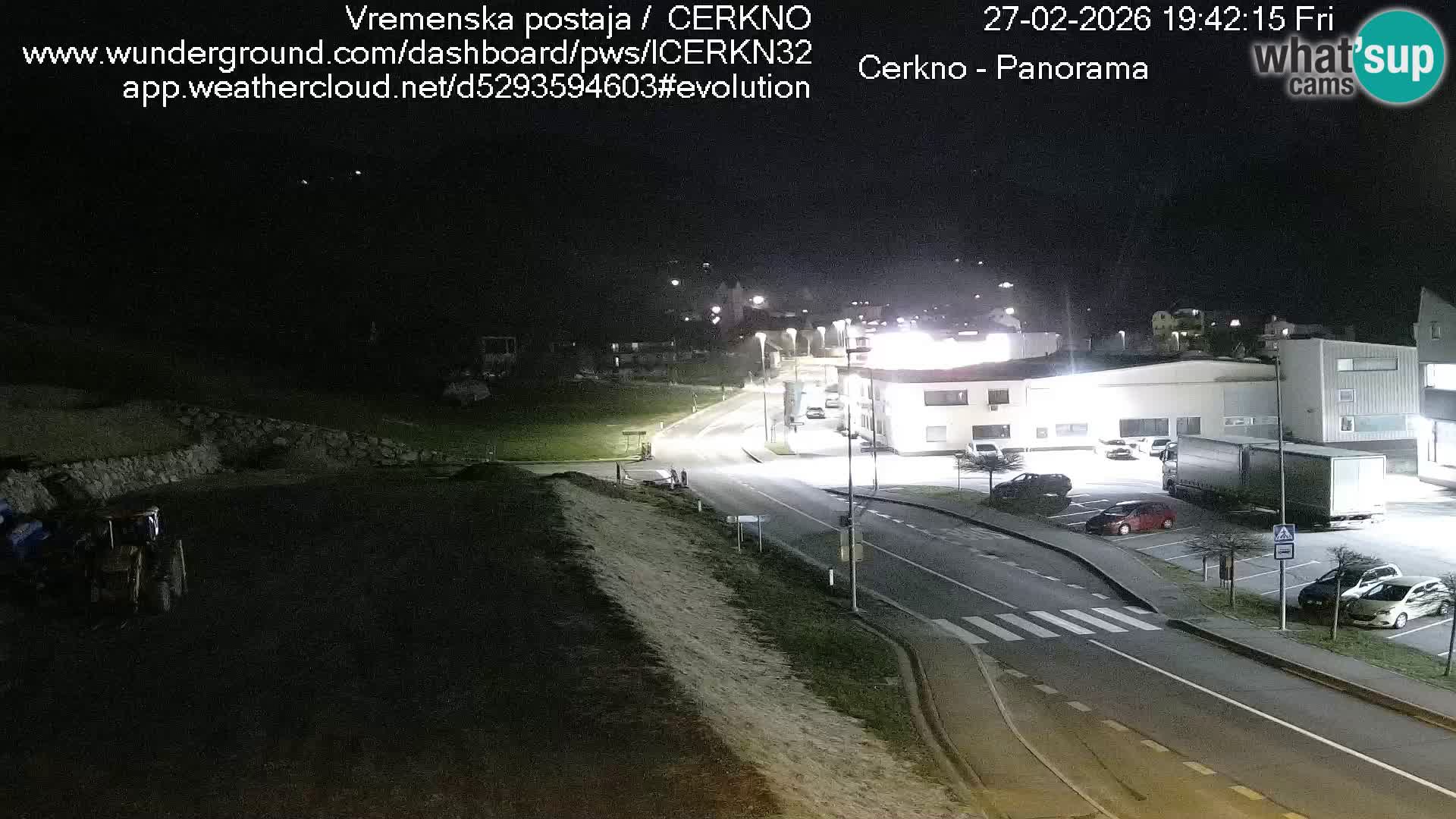 Webcam en direct – Entrée de la ville de Cerkno