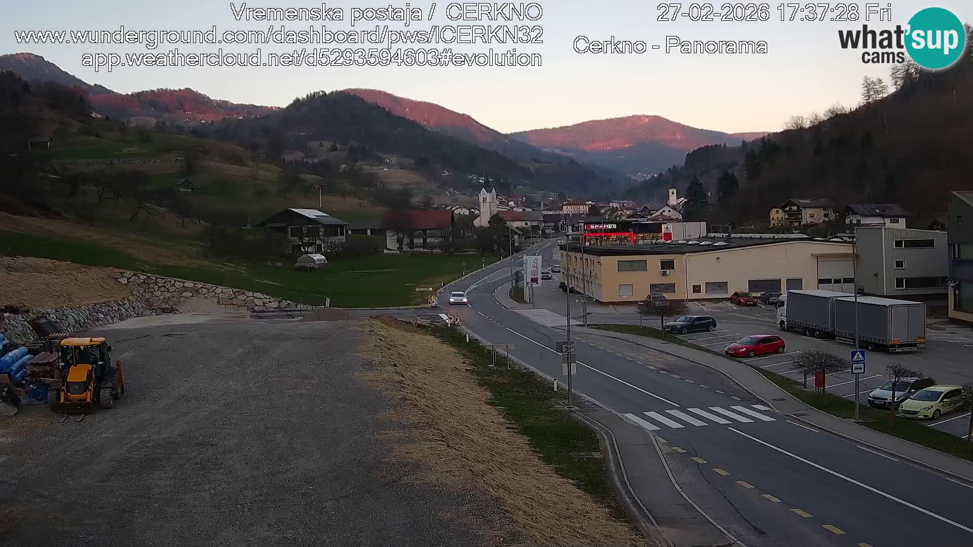 Cerkno city entrance Live Webcam