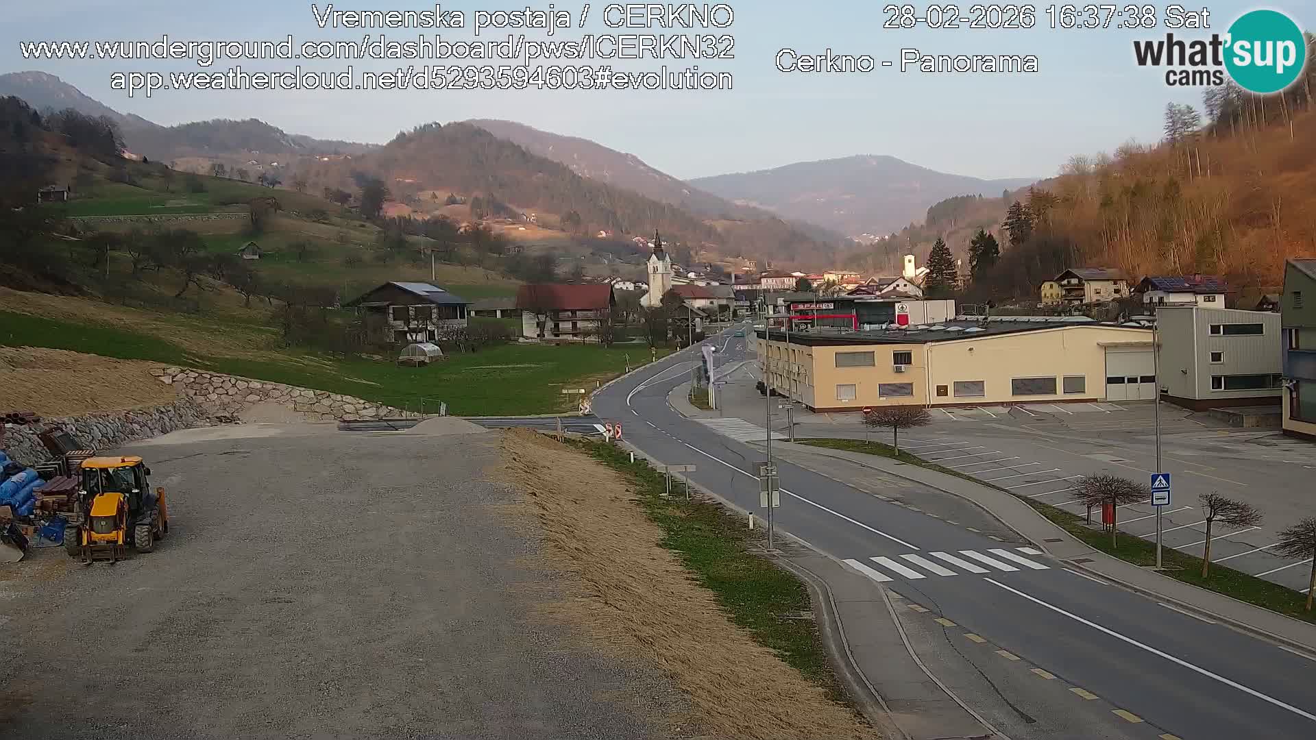 Webcam en direct – Entrée de la ville de Cerkno