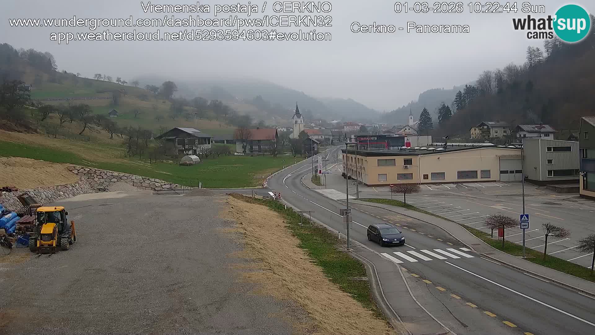 Cerkno city entrance Live Webcam