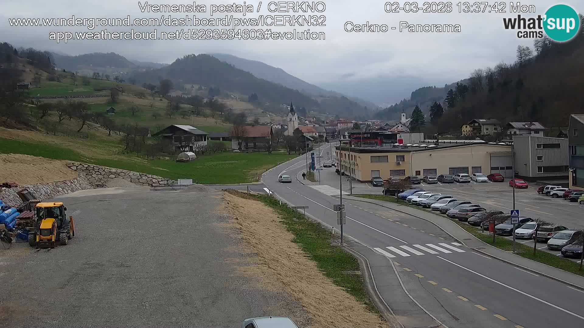 Webcam en direct – Entrée de la ville de Cerkno