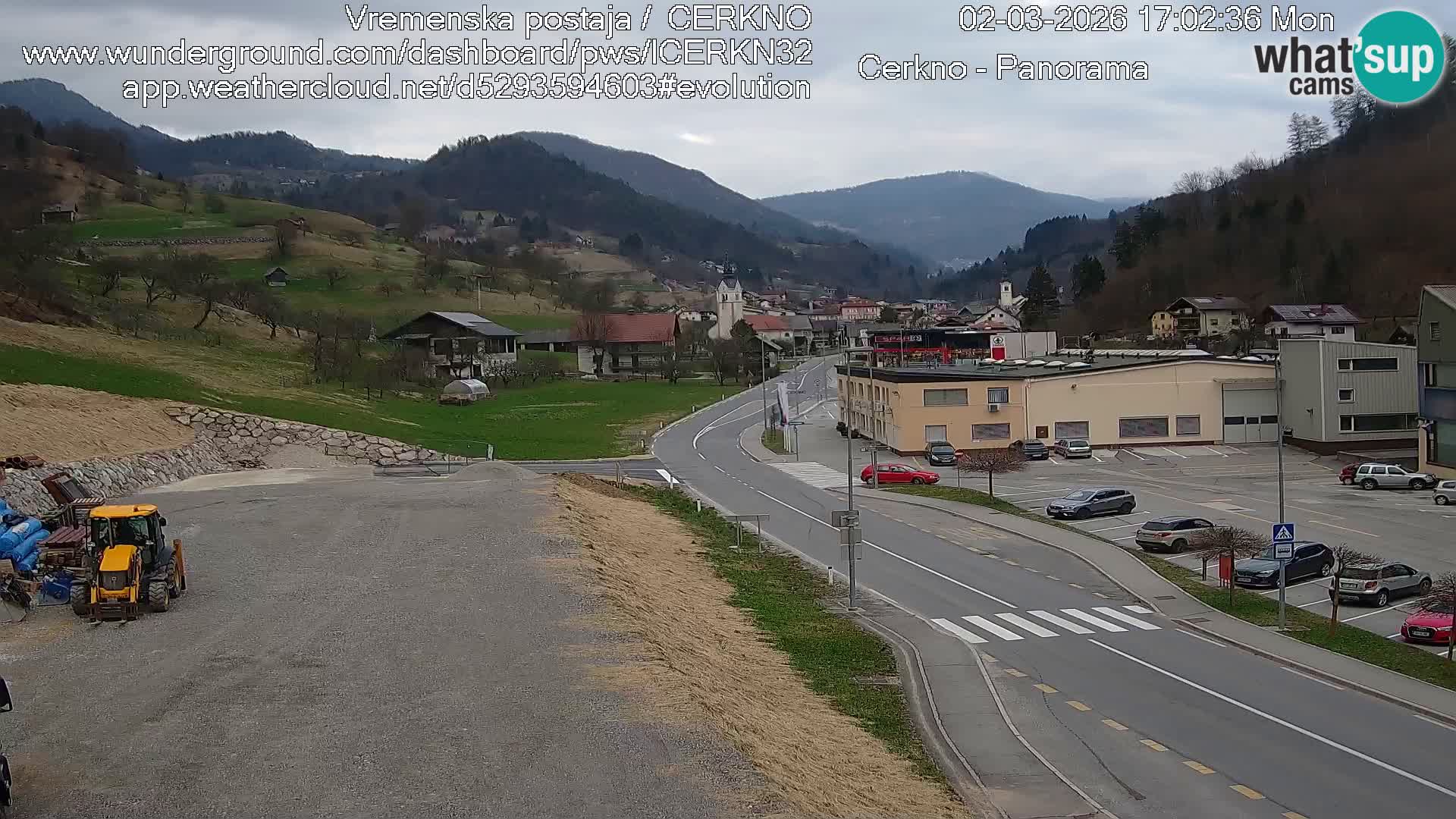 Cerkno city entrance Live Webcam