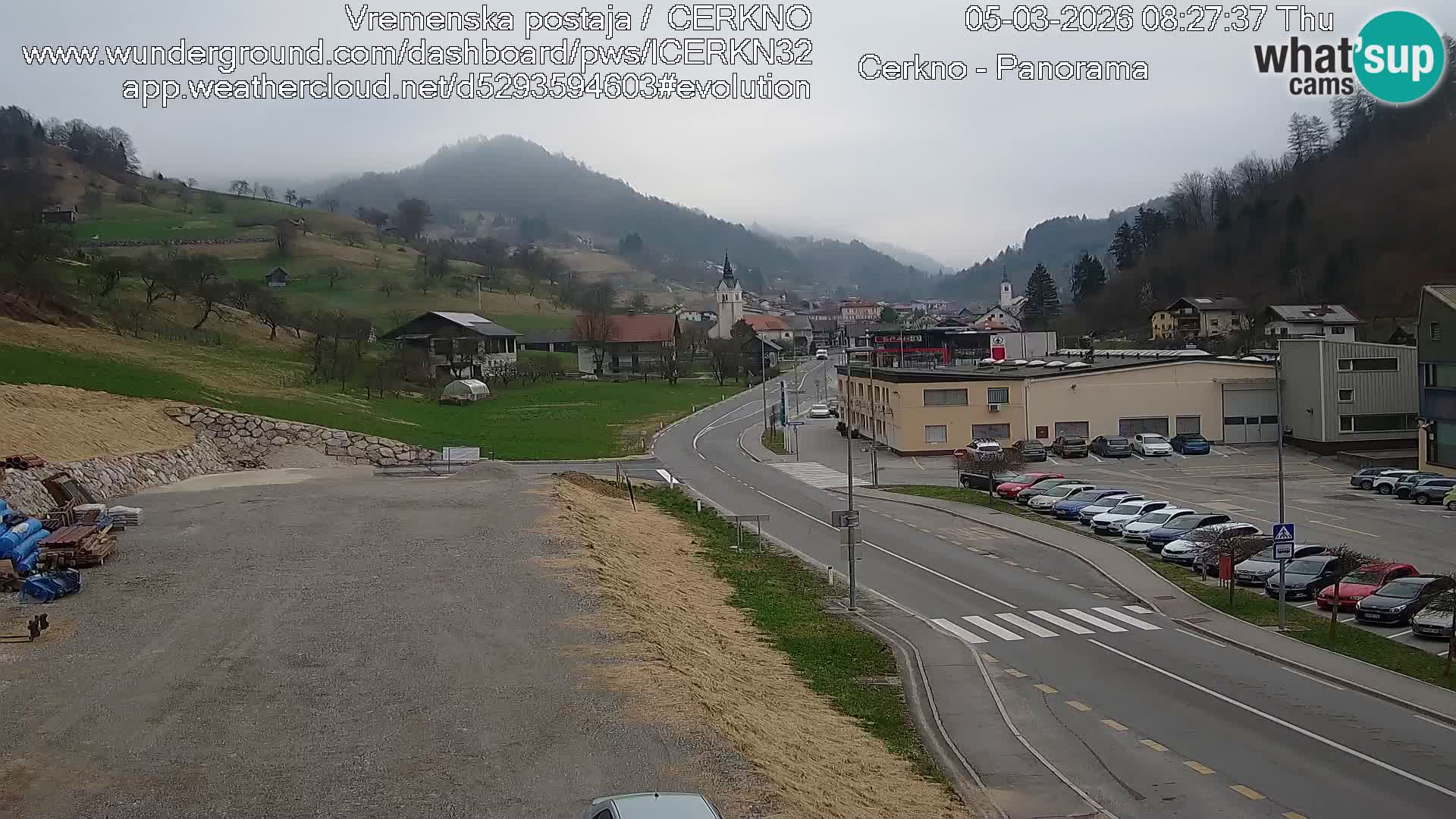 Webcam en direct – Entrée de la ville de Cerkno
