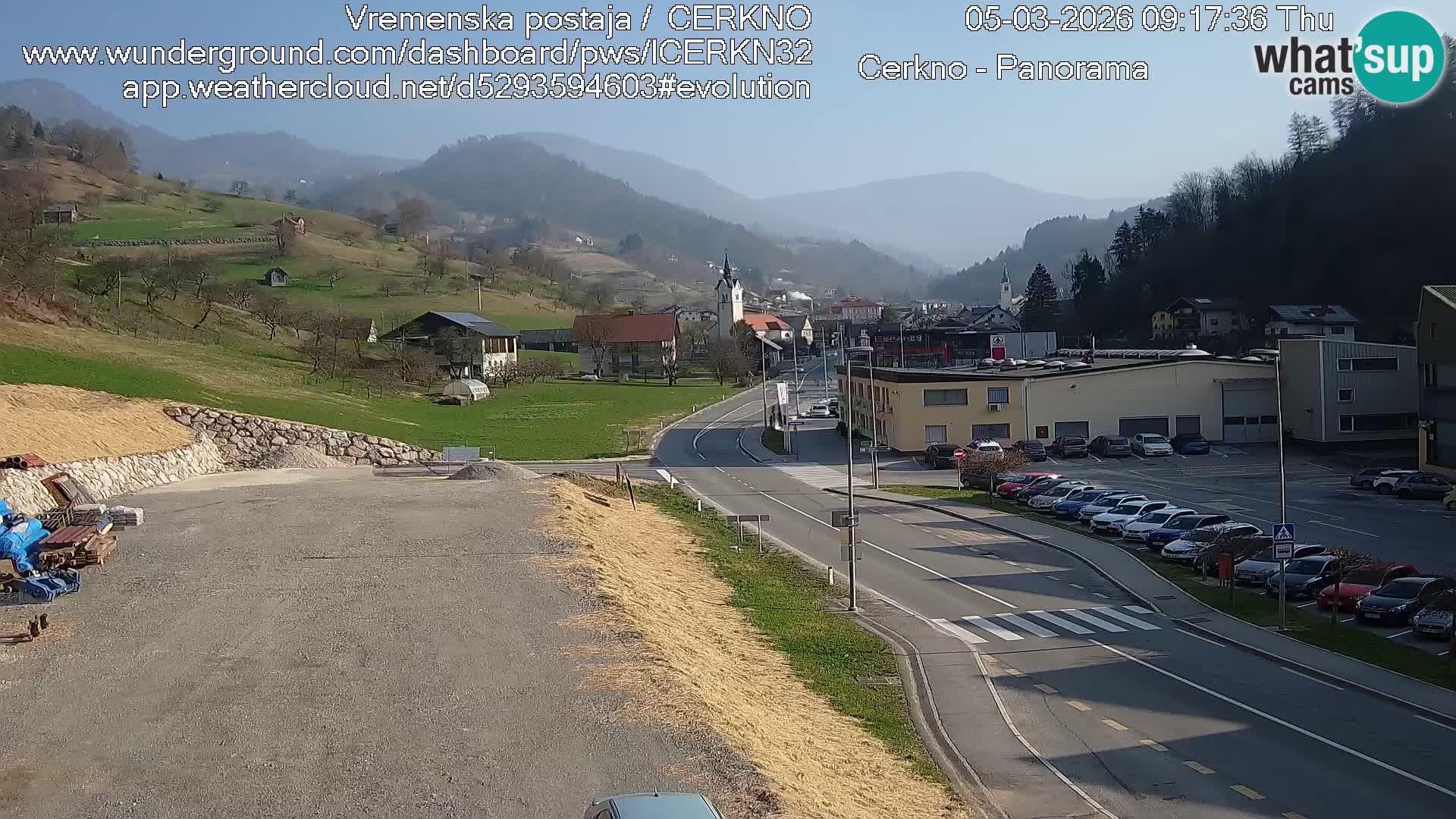 Cerkno city entrance Live Webcam