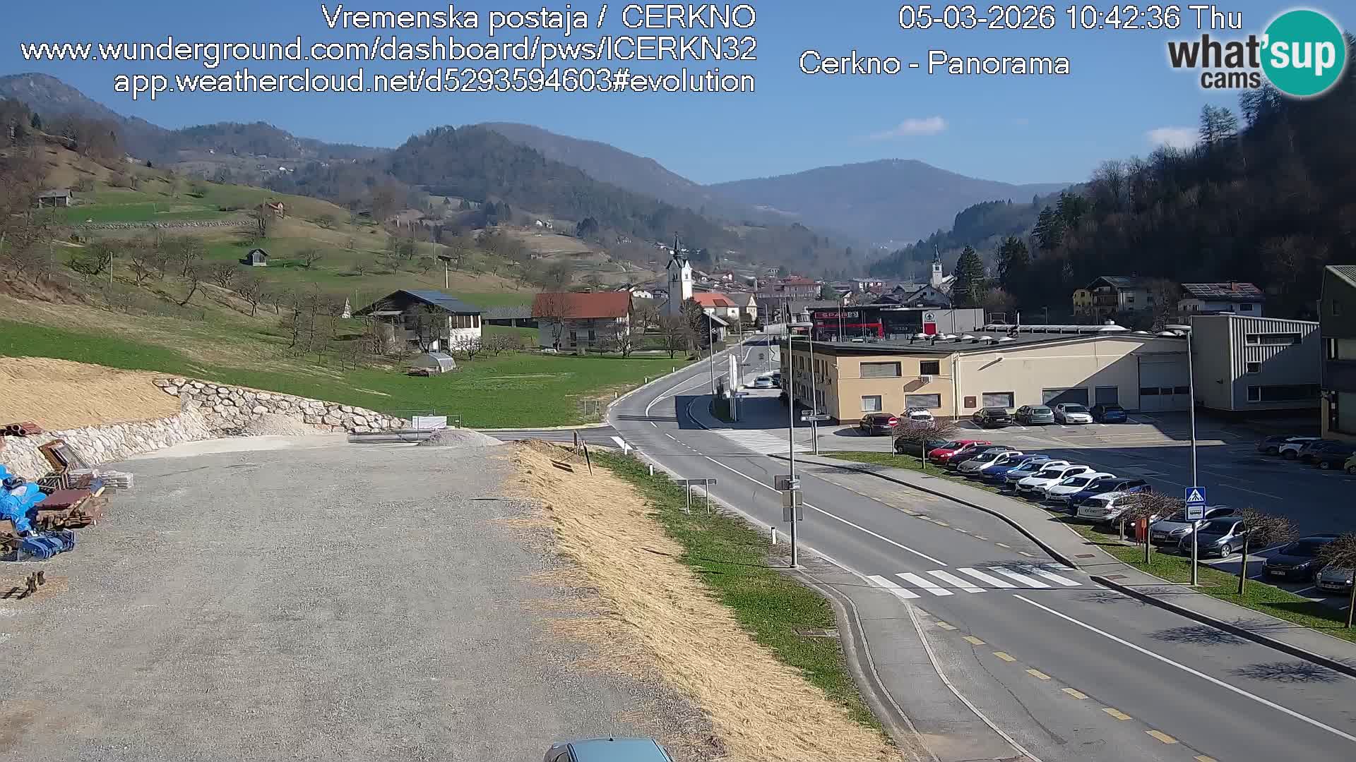 Cerkno entrada a la ciudad Webcam en vivo
