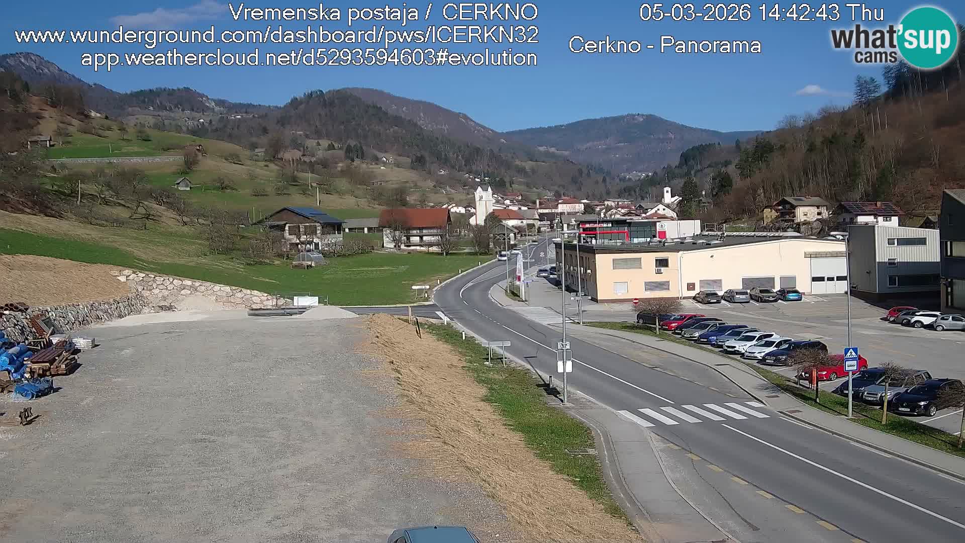 Cerkno entrada a la ciudad Webcam en vivo
