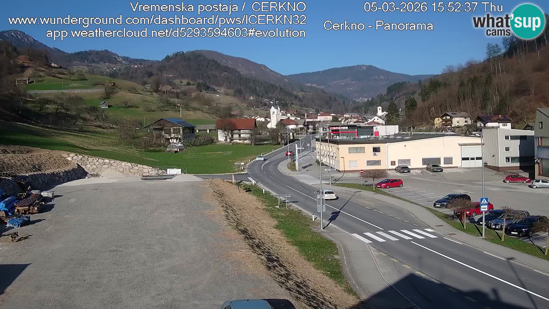 Cerkno city entrance Live Webcam