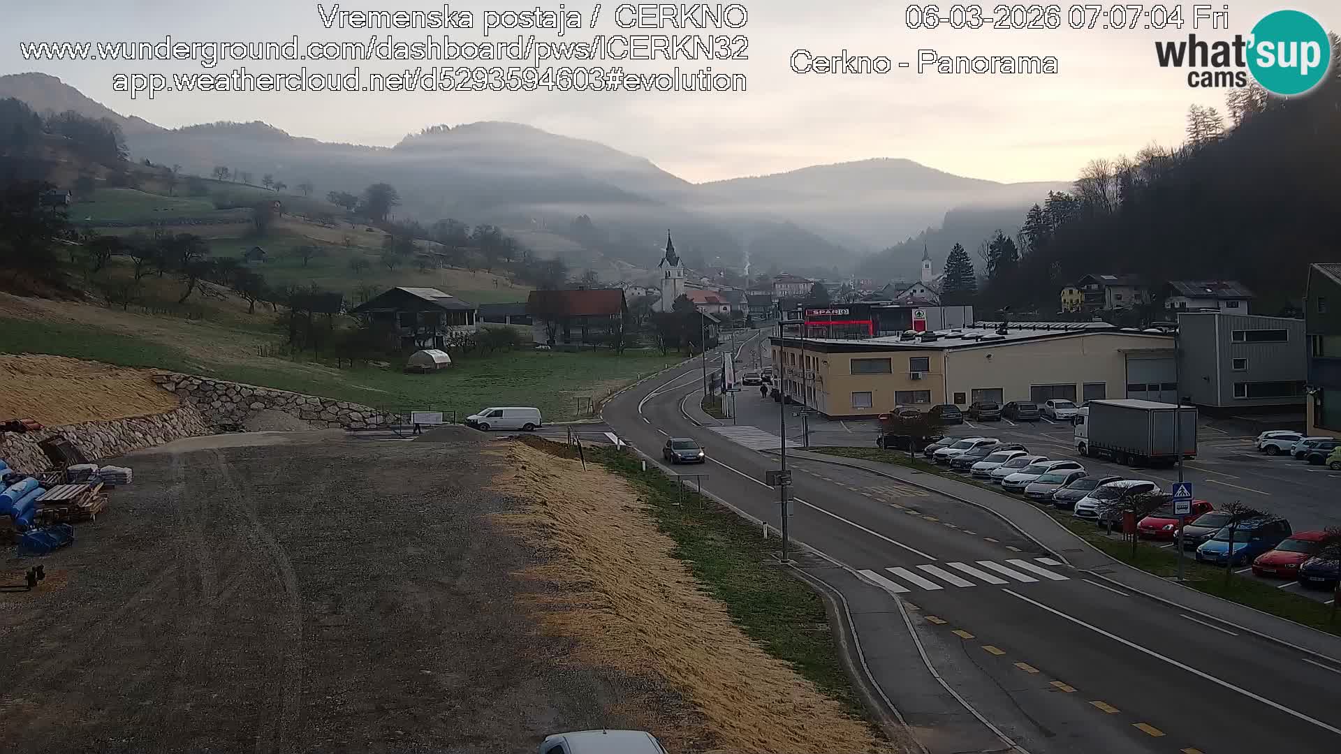 Cerkno Stadteingang Live-Webcam