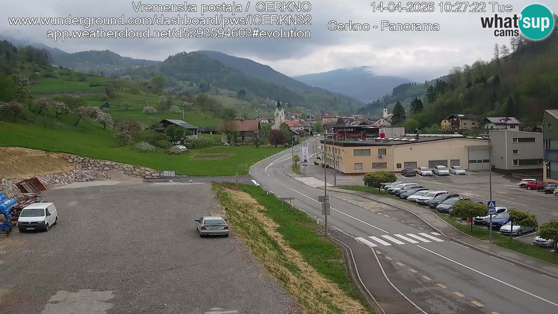 Cerkno city entrance Live Webcam