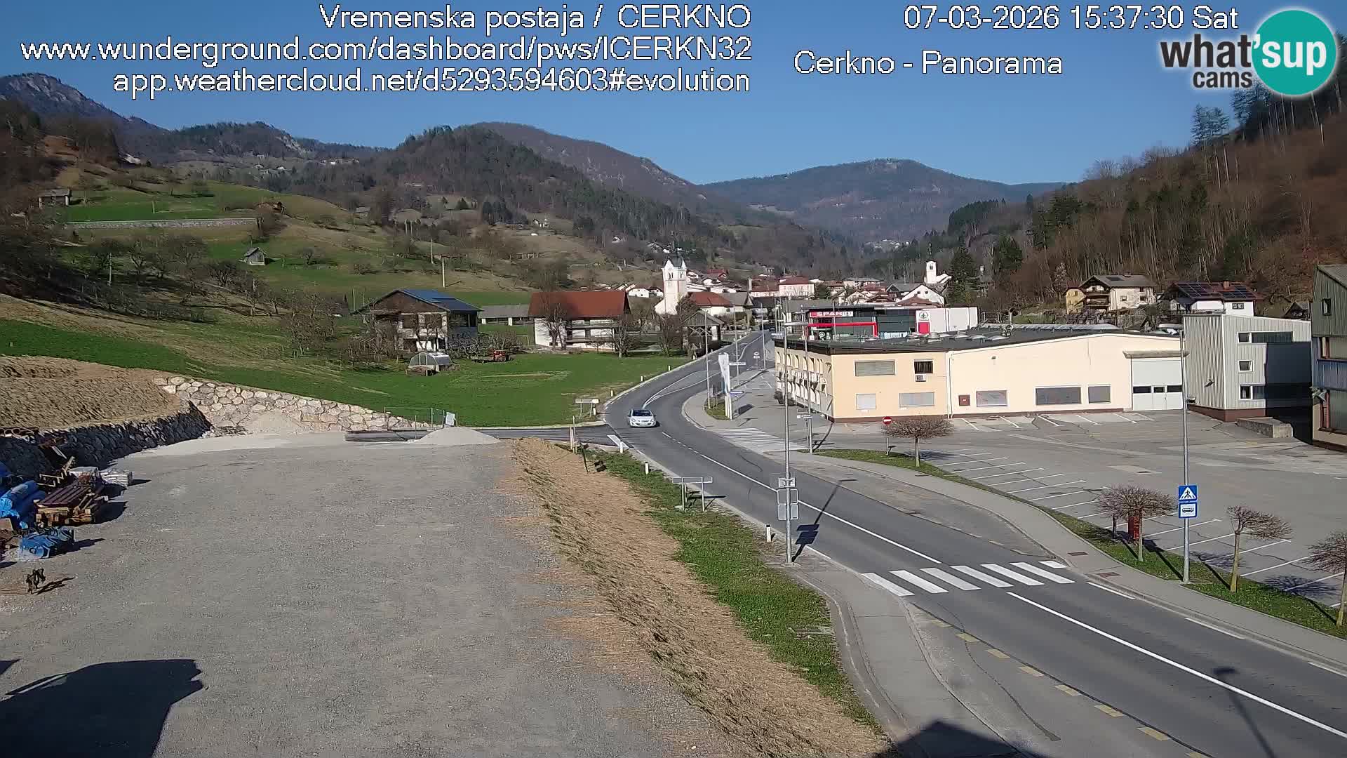 Cerkno city entrance Live Webcam