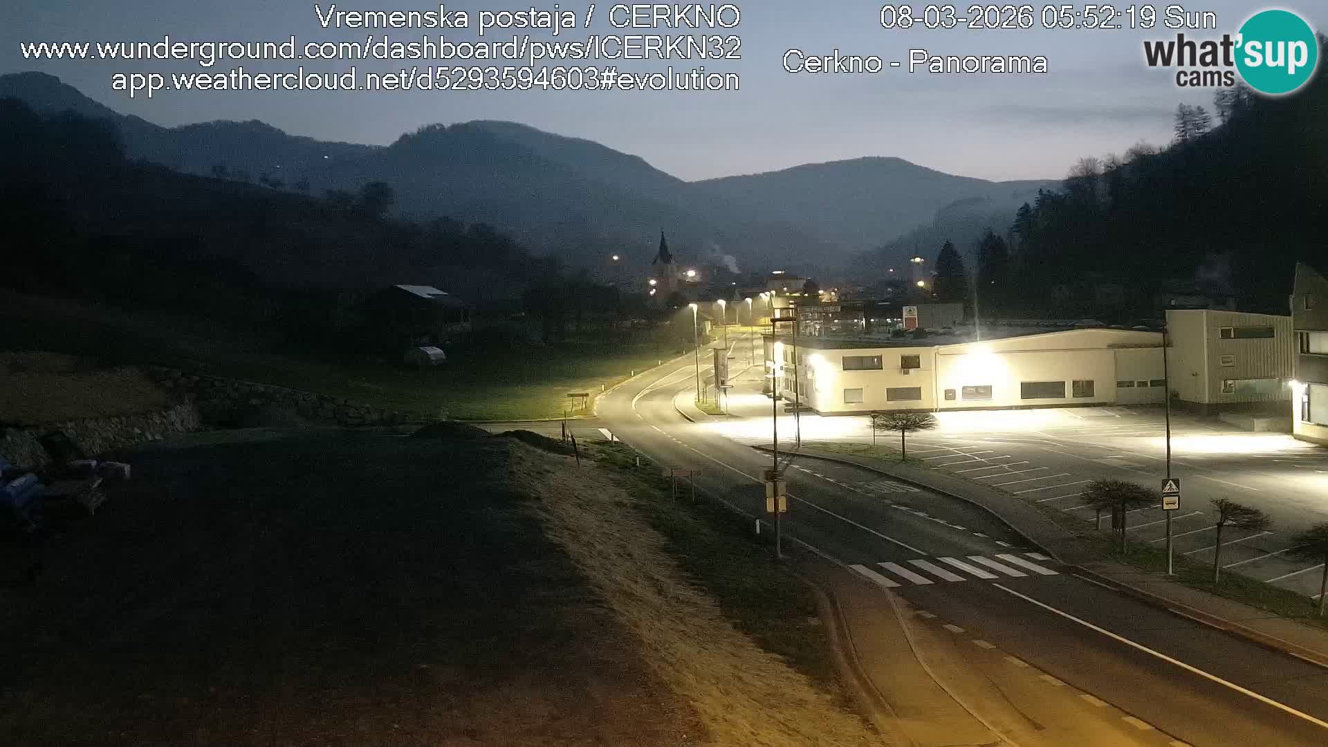 Webcam en direct – Entrée de la ville de Cerkno