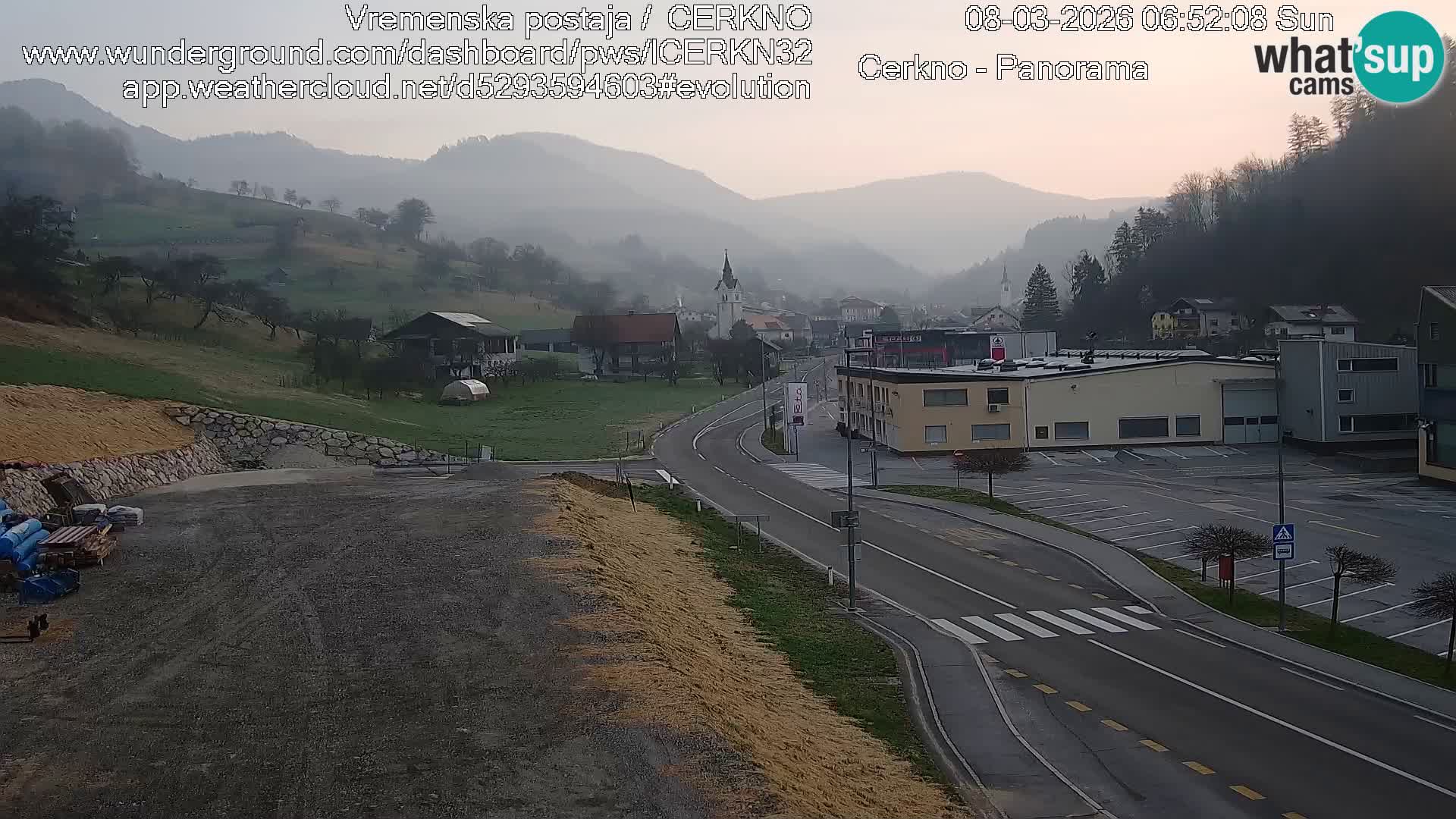 Cerkno entrada a la ciudad Webcam en vivo