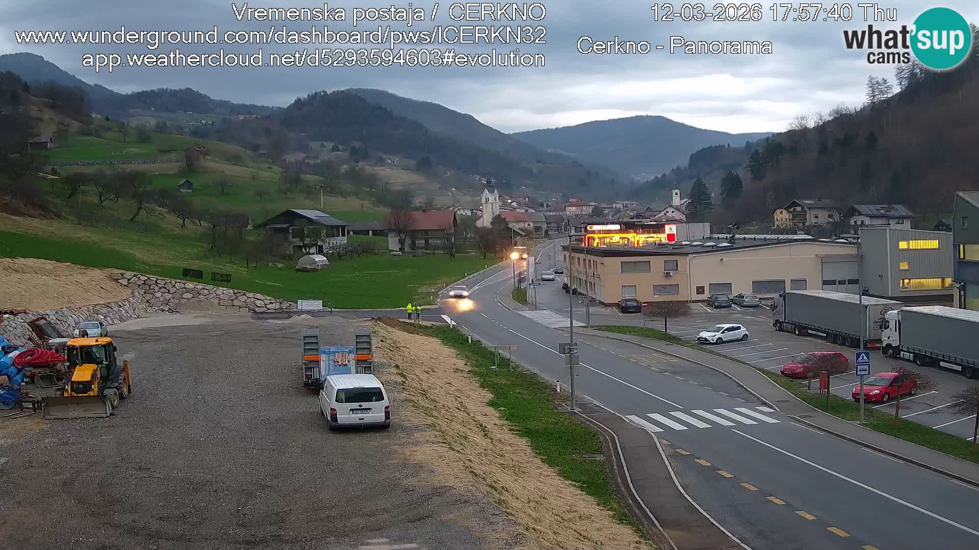 Cerkno entrada a la ciudad Webcam en vivo