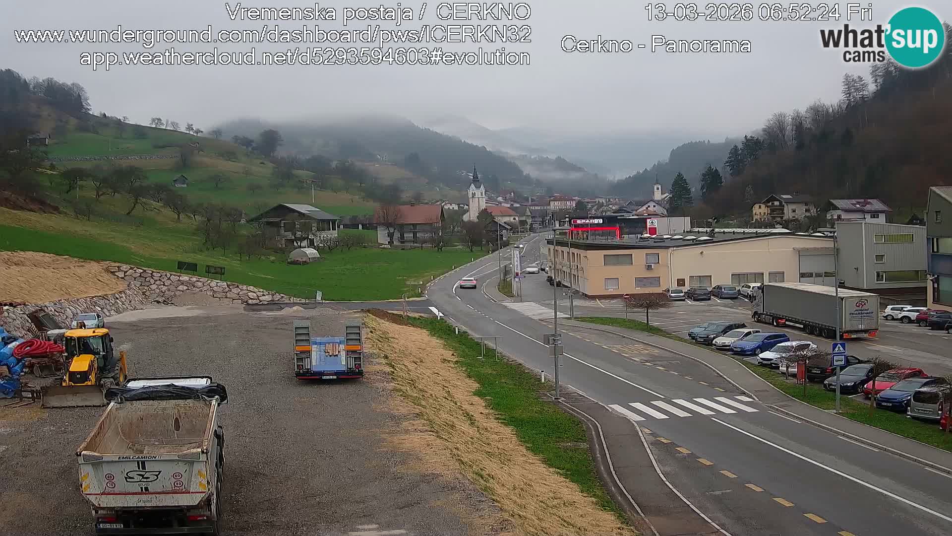 Cerkno city entrance Live Webcam