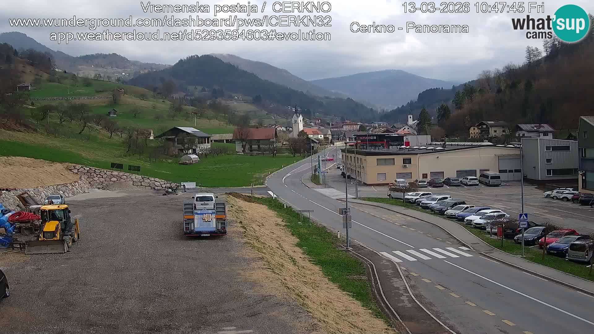 Cerkno city entrance Live Webcam