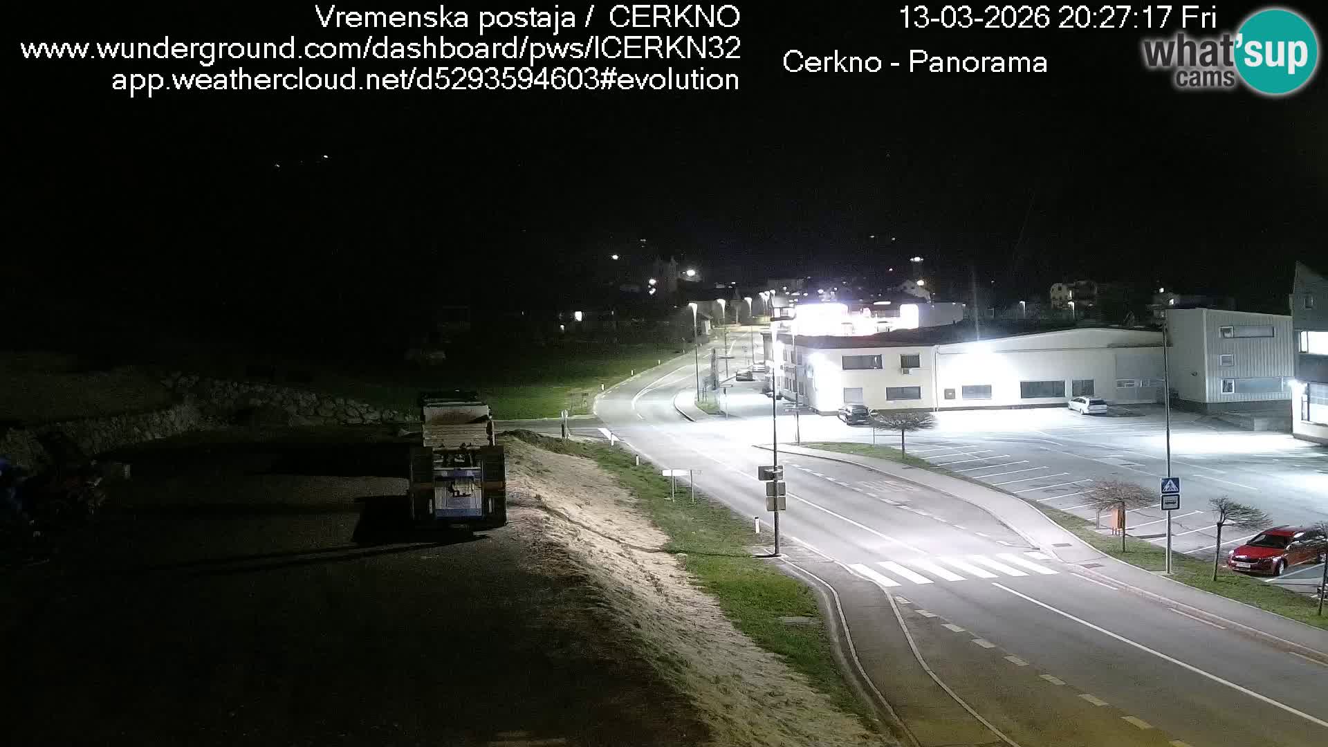 Cerkno entrada a la ciudad Webcam en vivo