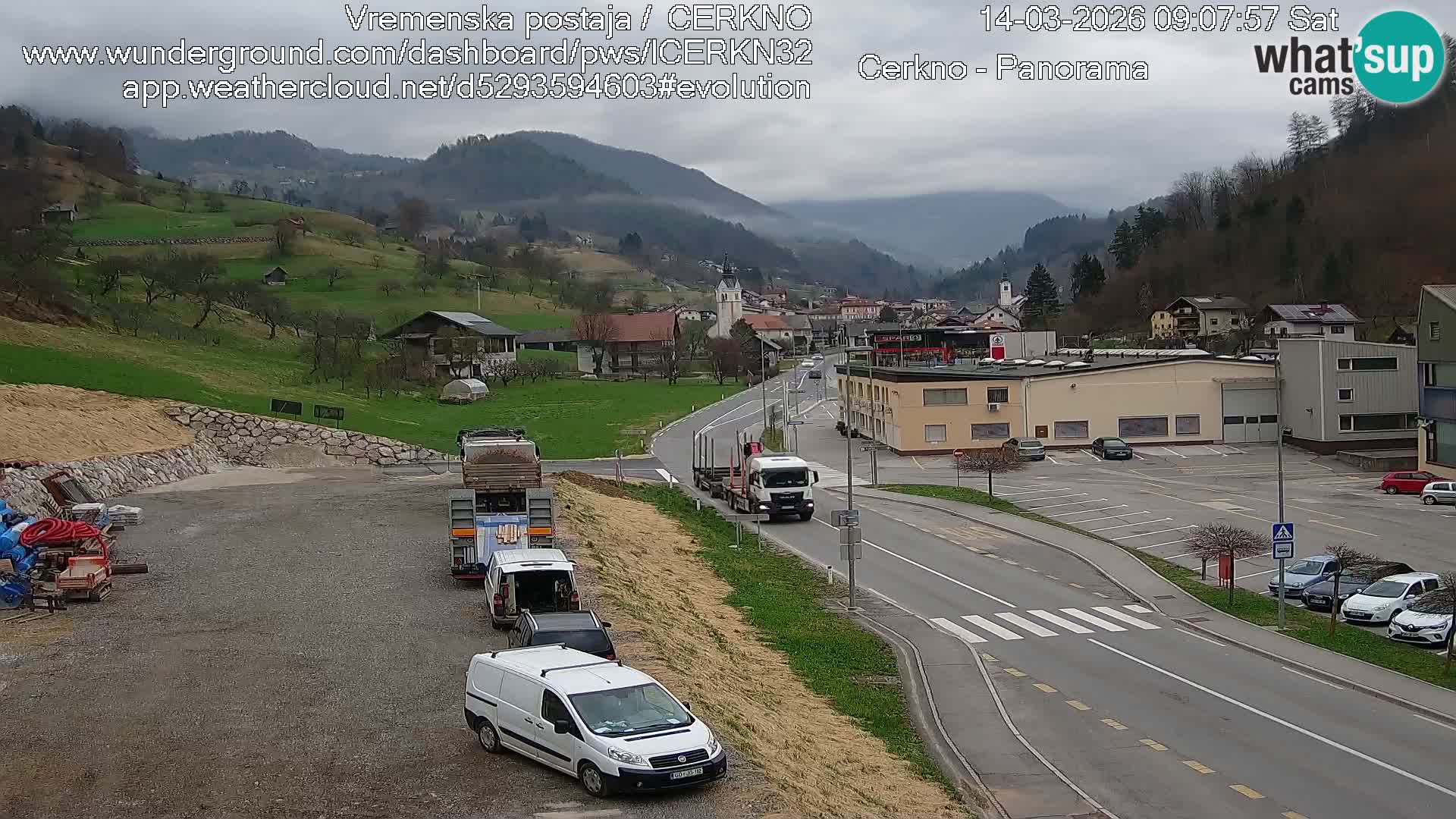 Cerkno city entrance Live Webcam