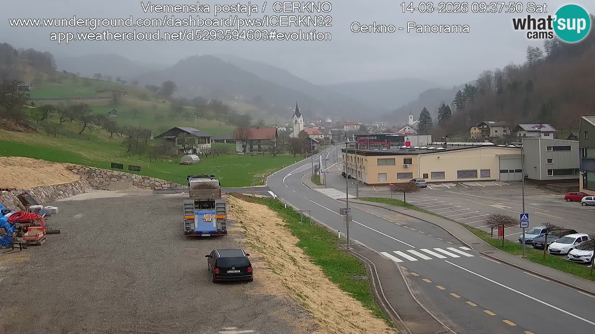 Webcam en direct – Entrée de la ville de Cerkno