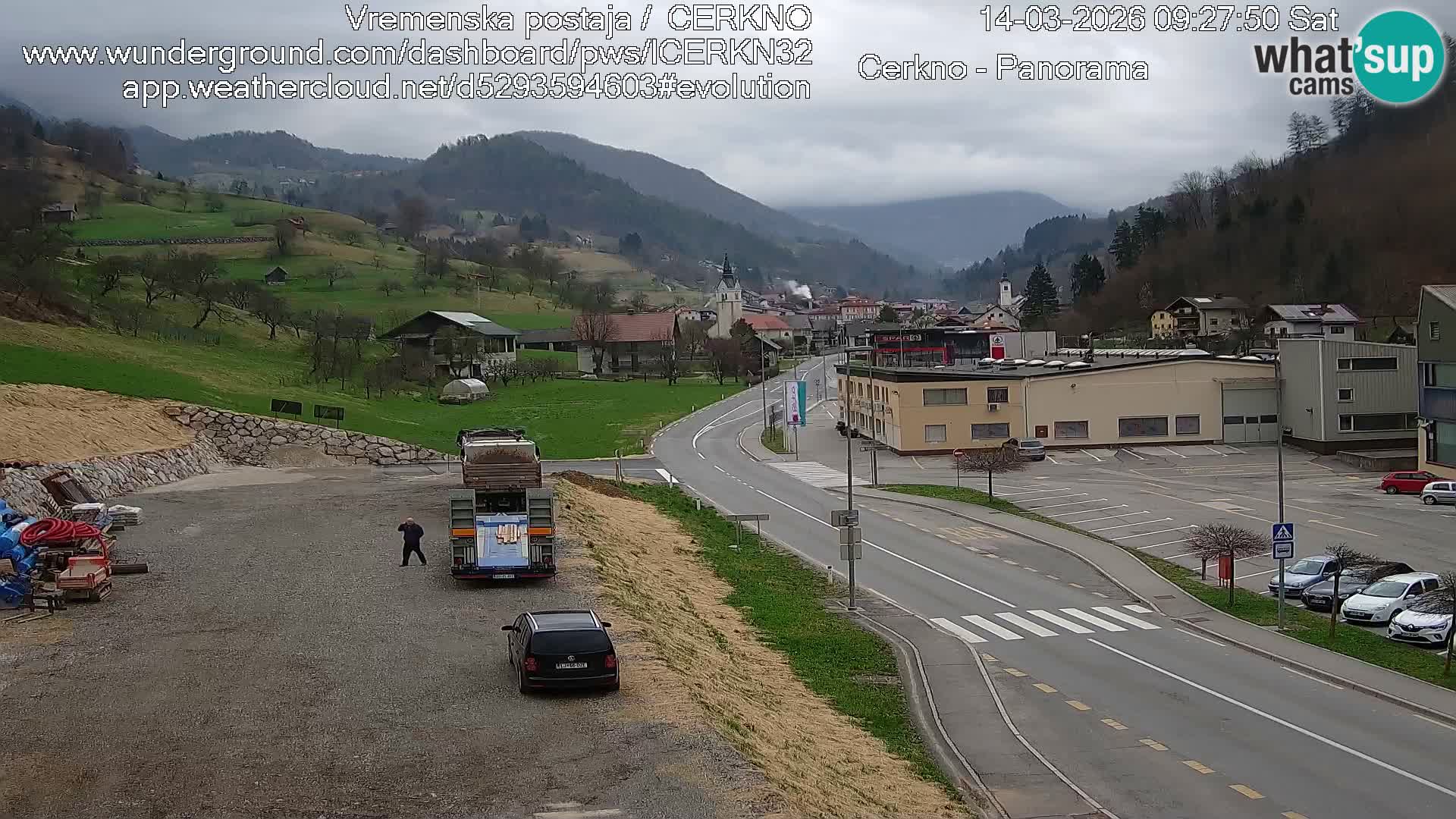 Cerkno entrada a la ciudad Webcam en vivo