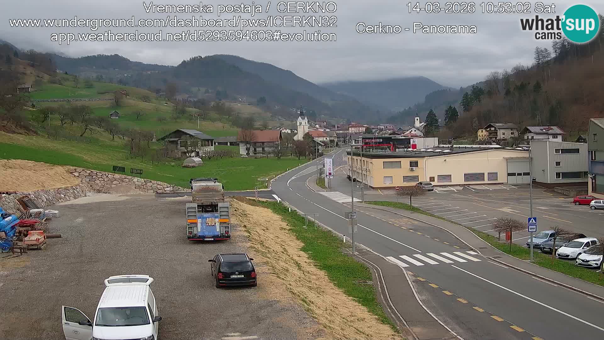 Cerkno entrada a la ciudad Webcam en vivo