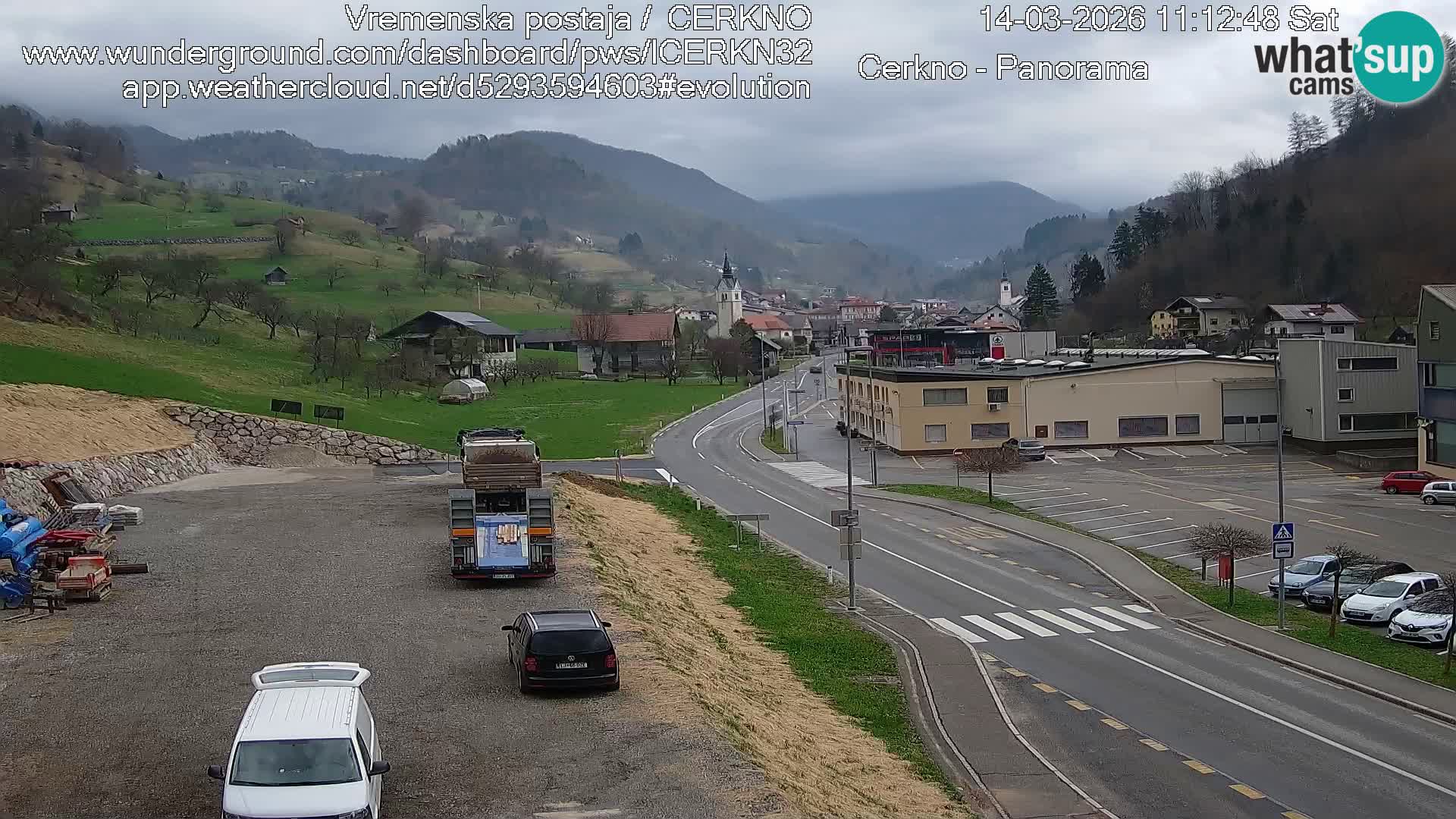 Cerkno entrada a la ciudad Webcam en vivo