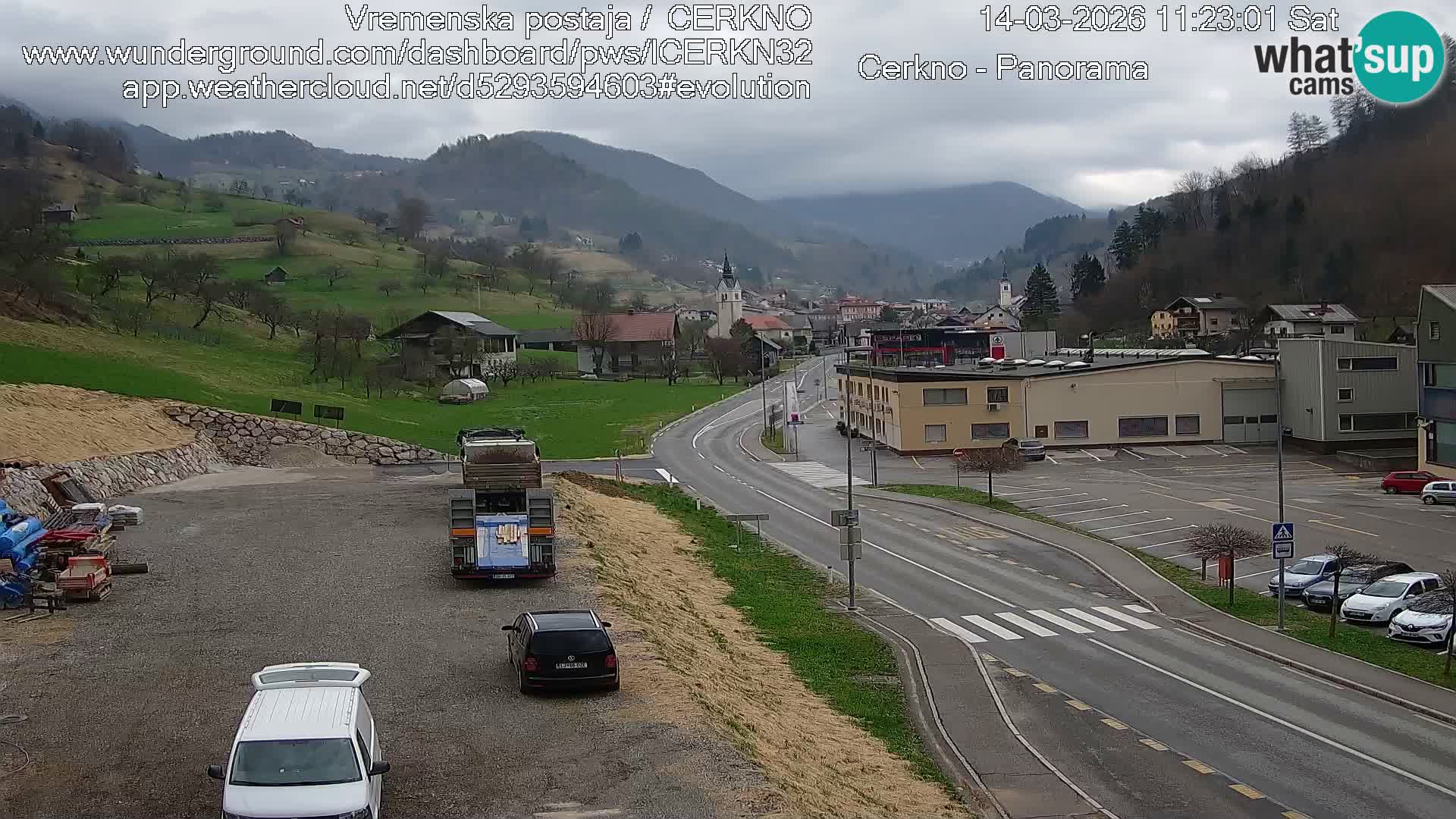 Cerkno city entrance Live Webcam