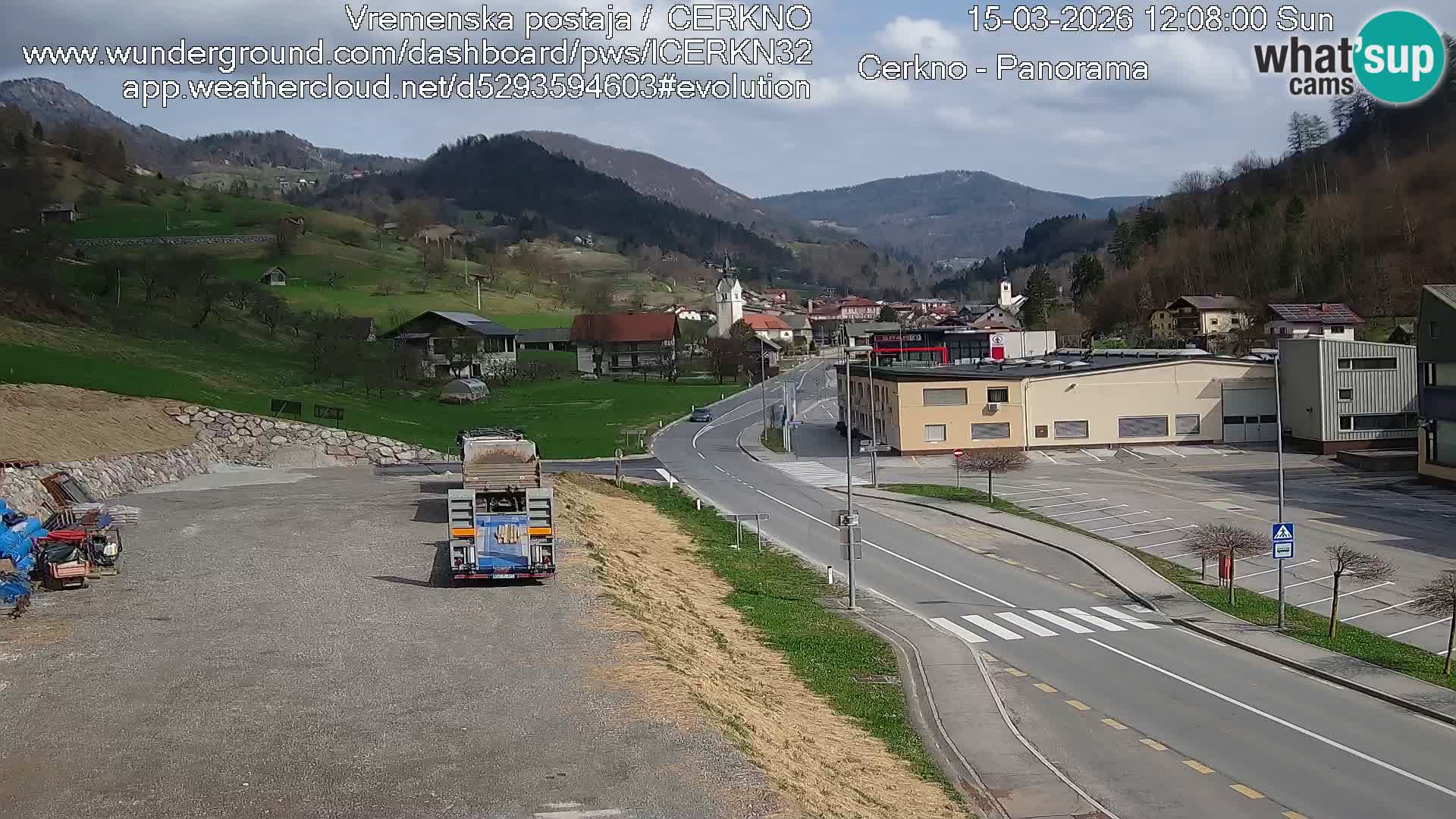 Cerkno city entrance Live Webcam