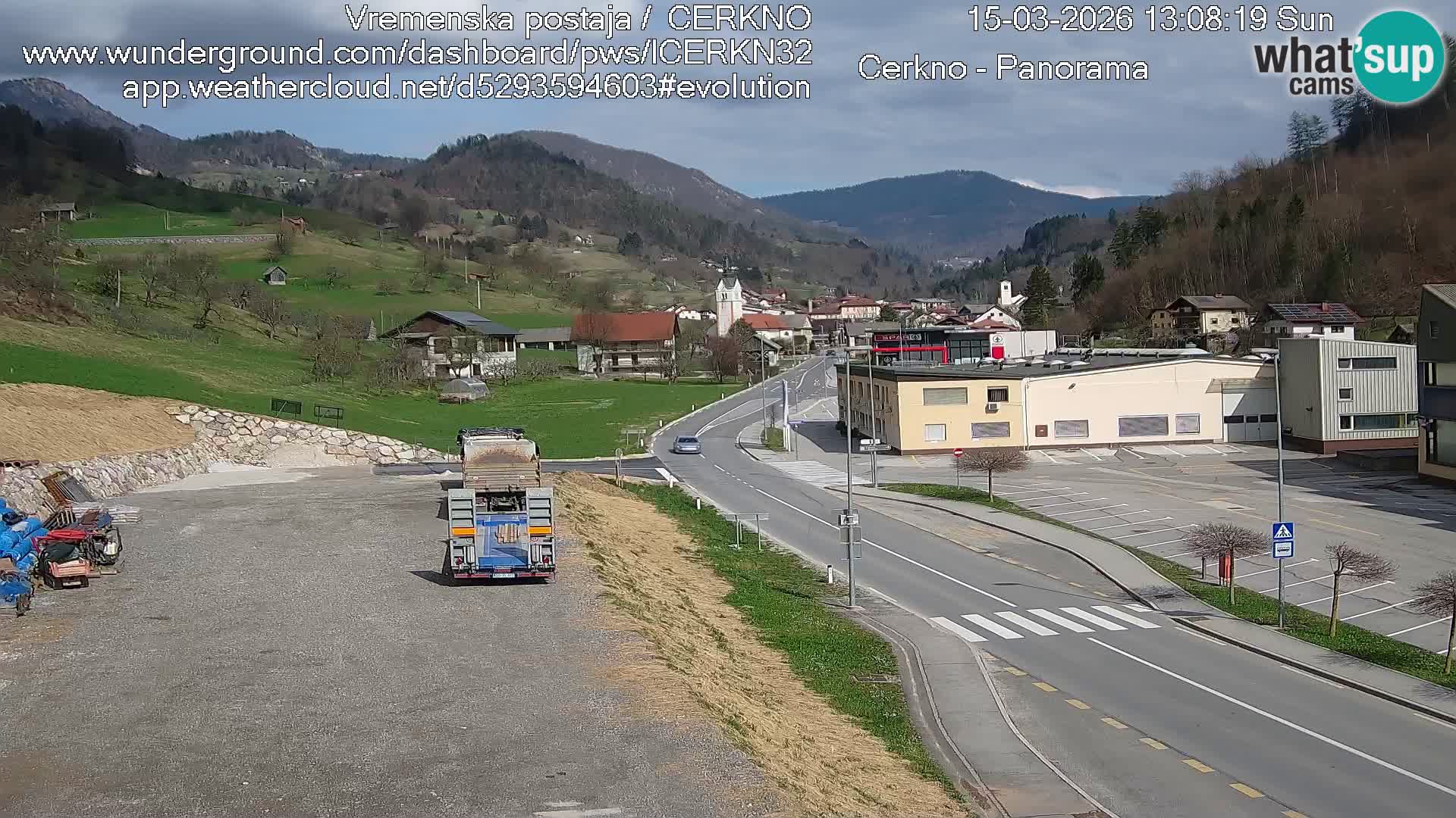 Cerkno city entrance Live Webcam