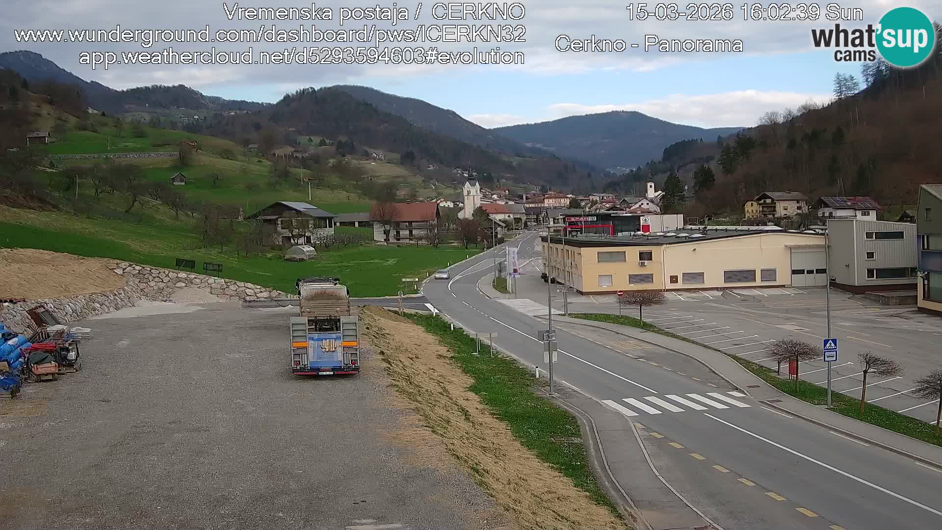 Cerkno city entrance Live Webcam