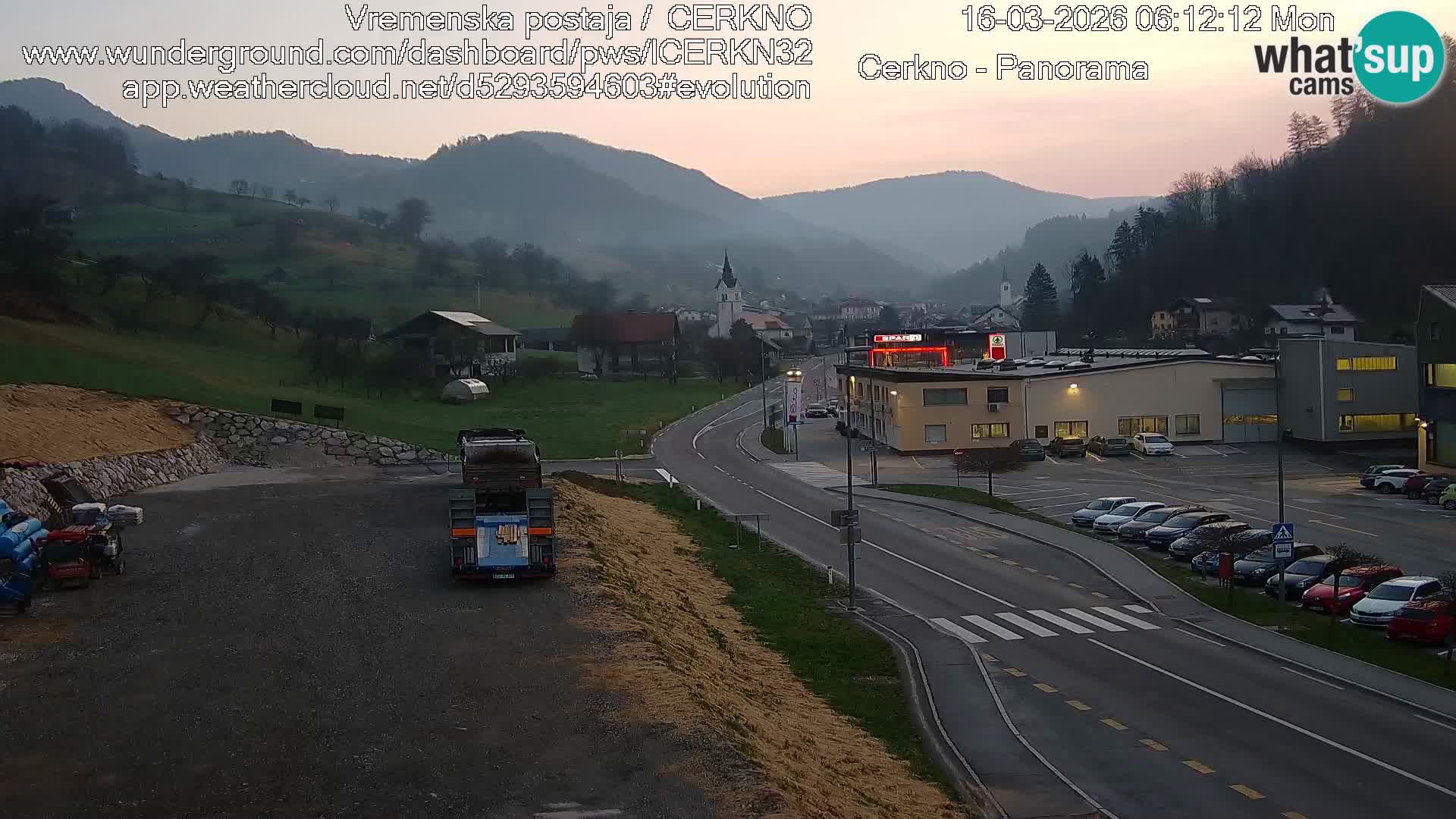 Cerkno city entrance Live Webcam