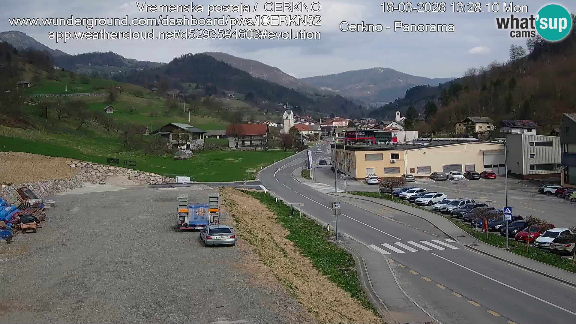 Cerkno city entrance Live Webcam