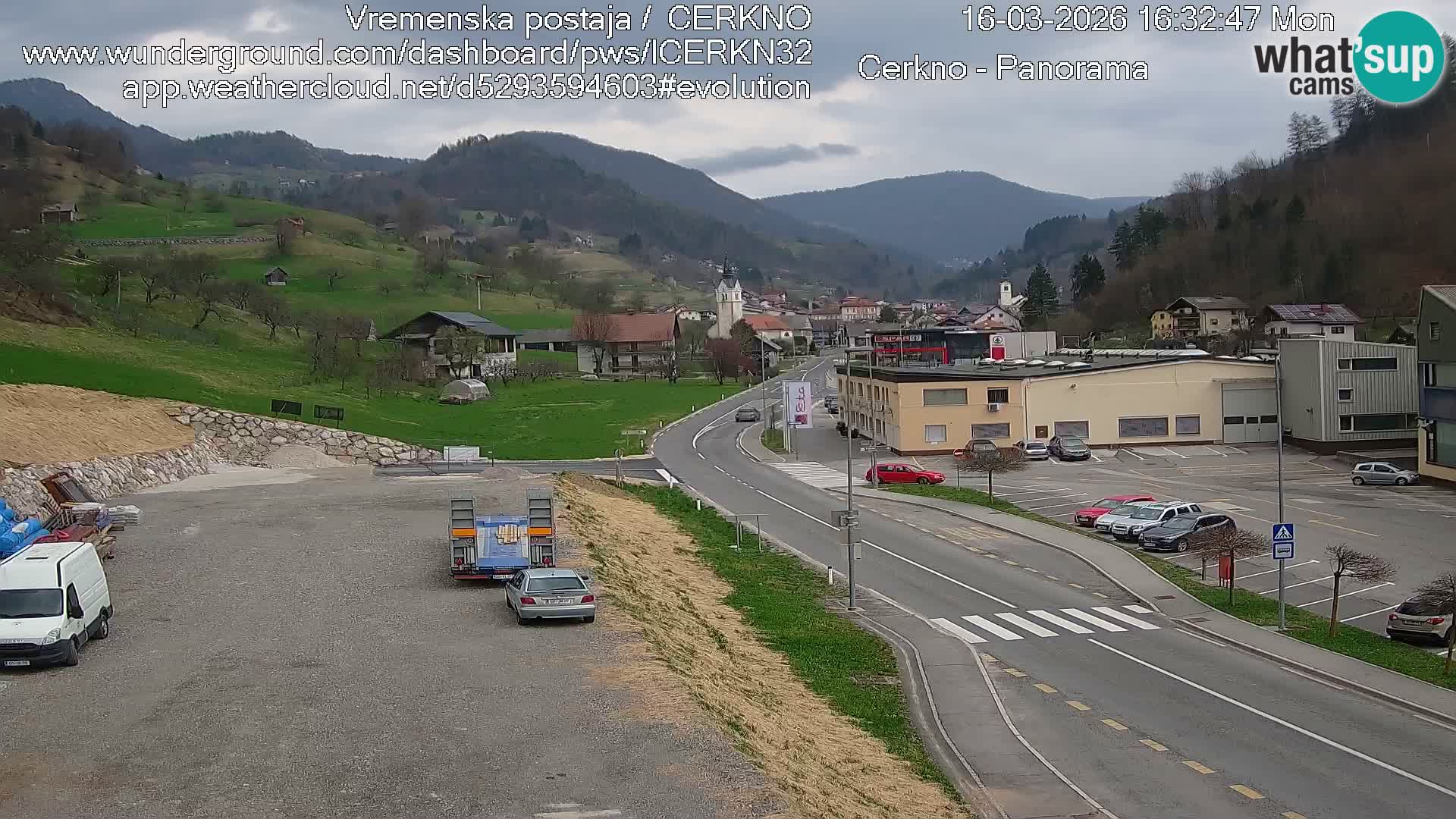 Cerkno Stadteingang Live-Webcam