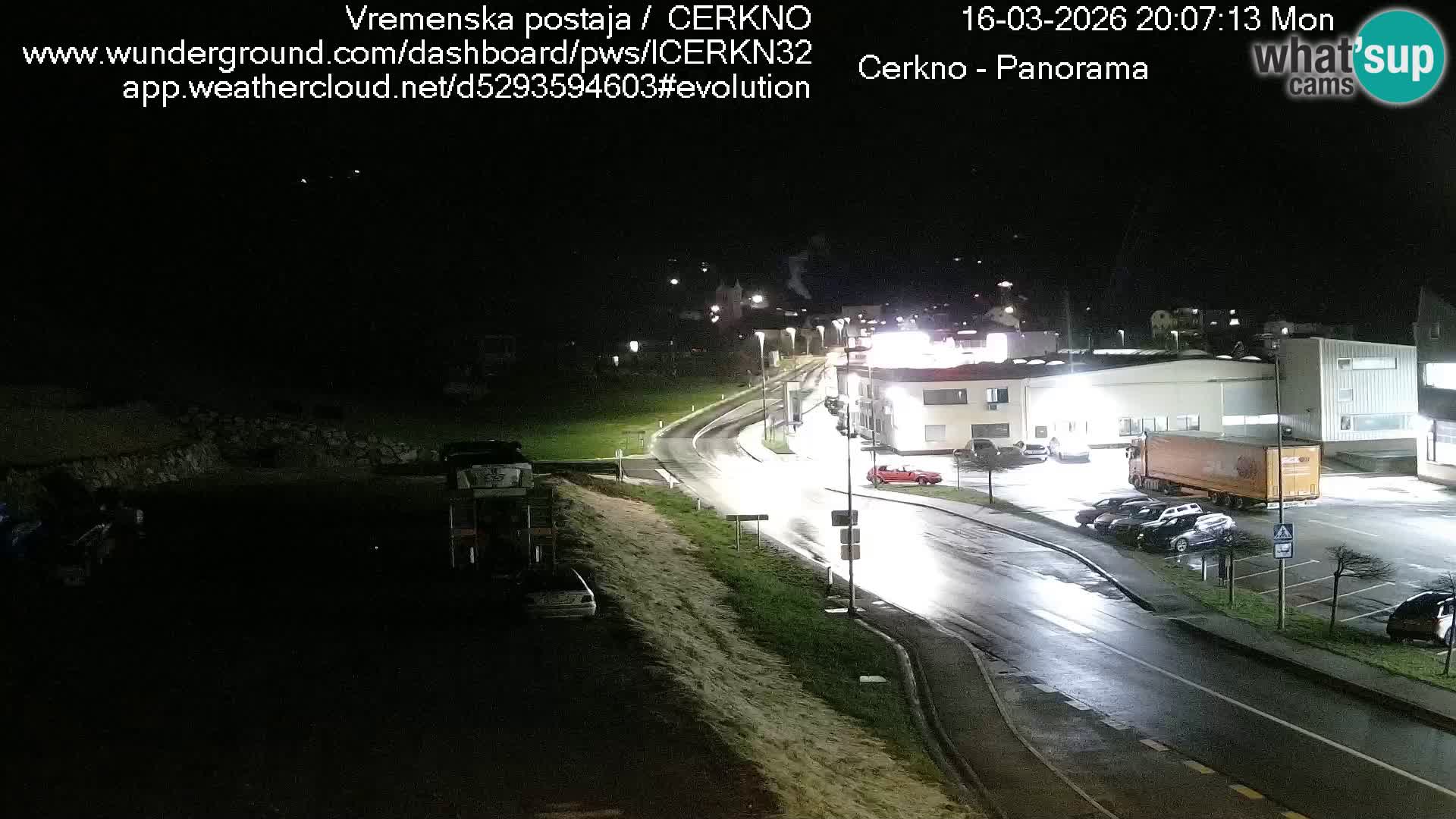 Cerkno city entrance Live Webcam