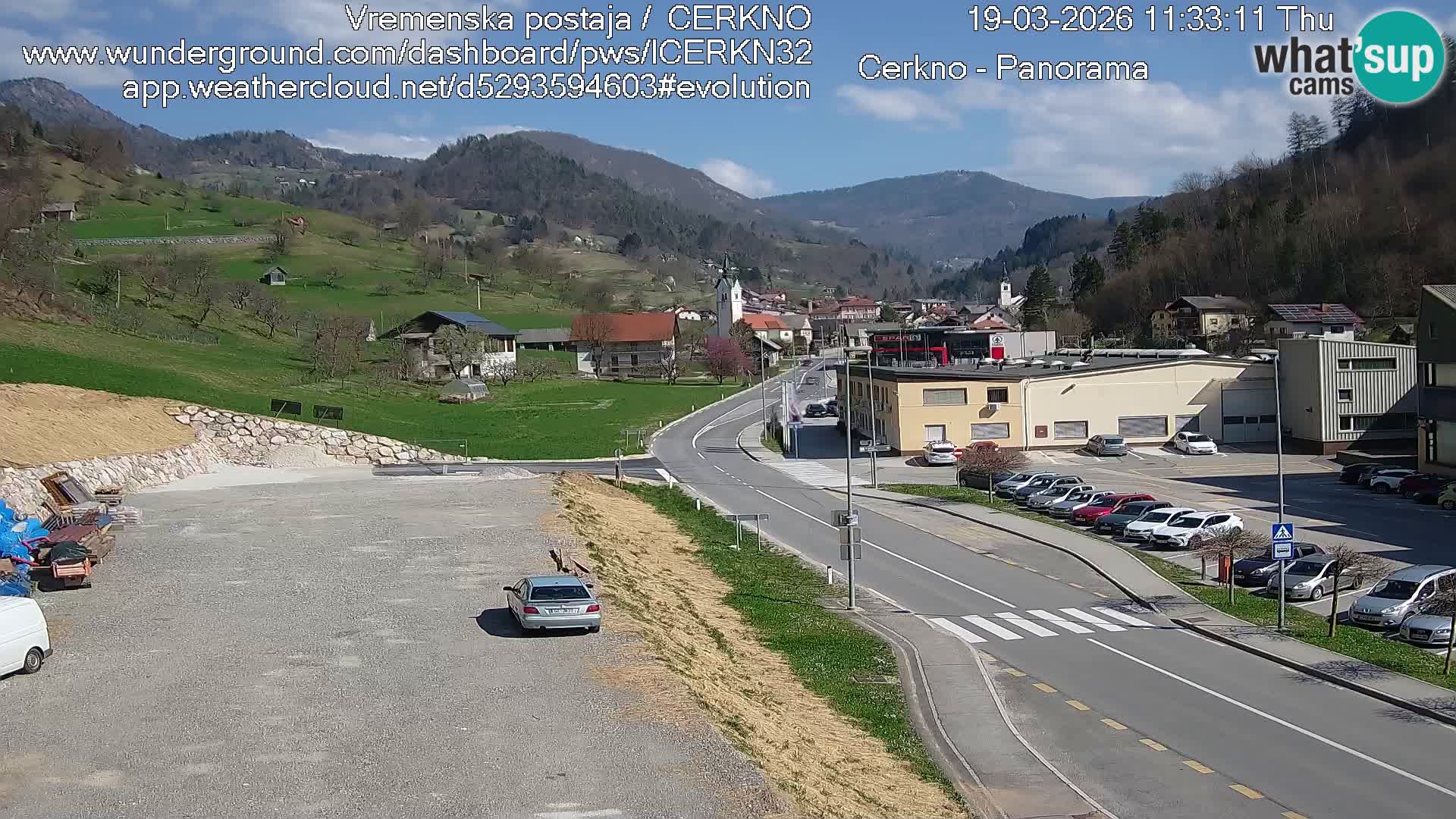 Cerkno entrada a la ciudad Webcam en vivo